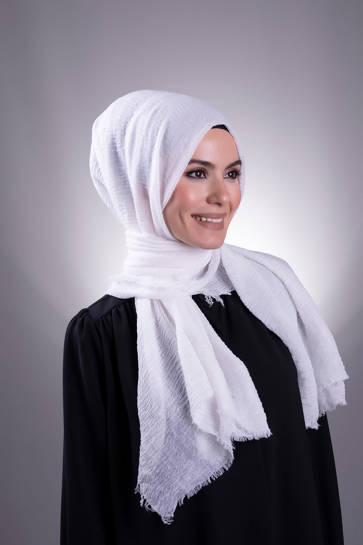 Instant Hijab Luxury: Wrinkly Fabric Headscarf for Women - Stylish Hijabs for Women - Muslim Women's Headwear
