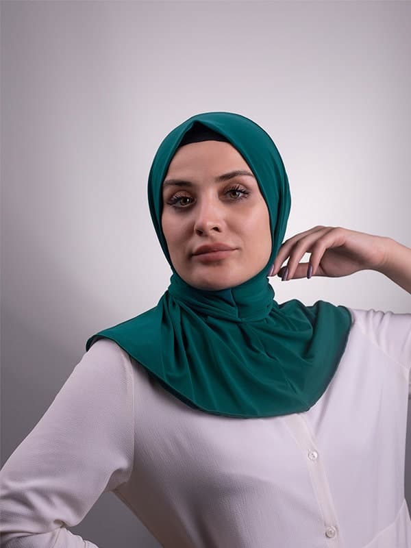 Chic Sandy Hijab with Snaps | Premium Head Covering for Women, Perfect for Busy Muslim Women, Instant Headscarf for Women, Gift For Women