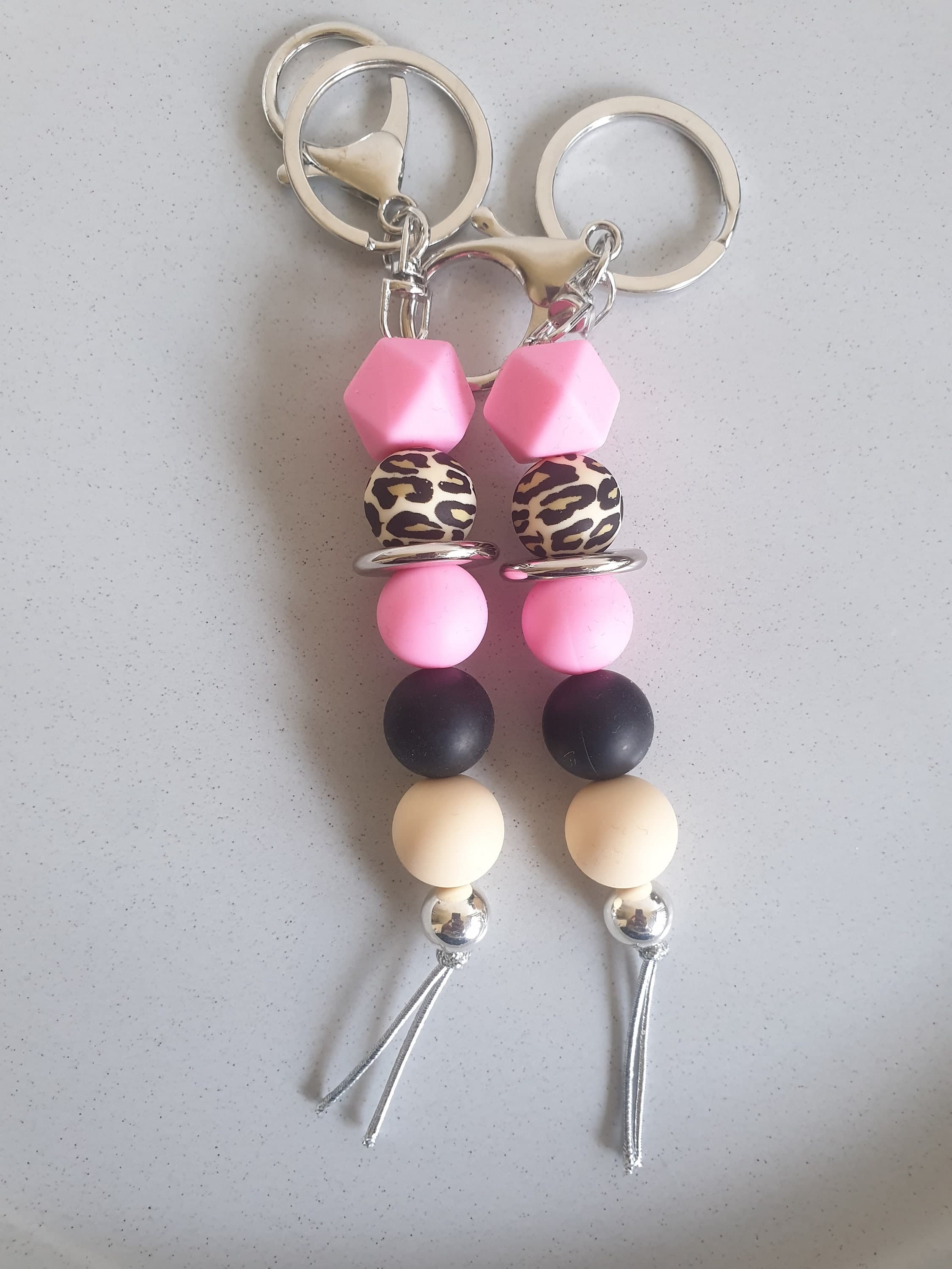 Colorful Silicone Bead Keychain: Handbag Charm - image 4