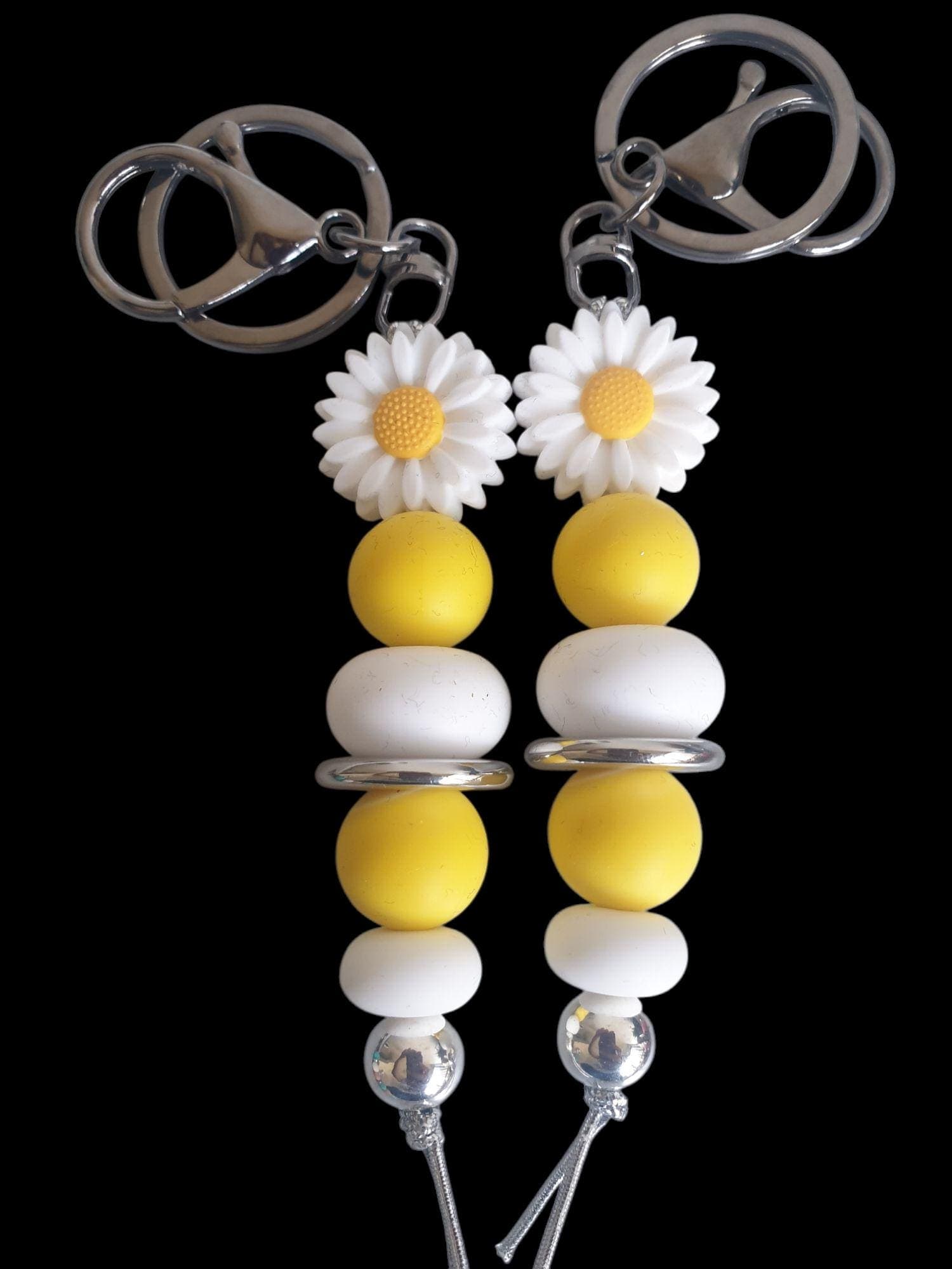 Handmade Daisy Keychain: Yellow & White Polymer Beads, Floral Bag Charm - image 3
