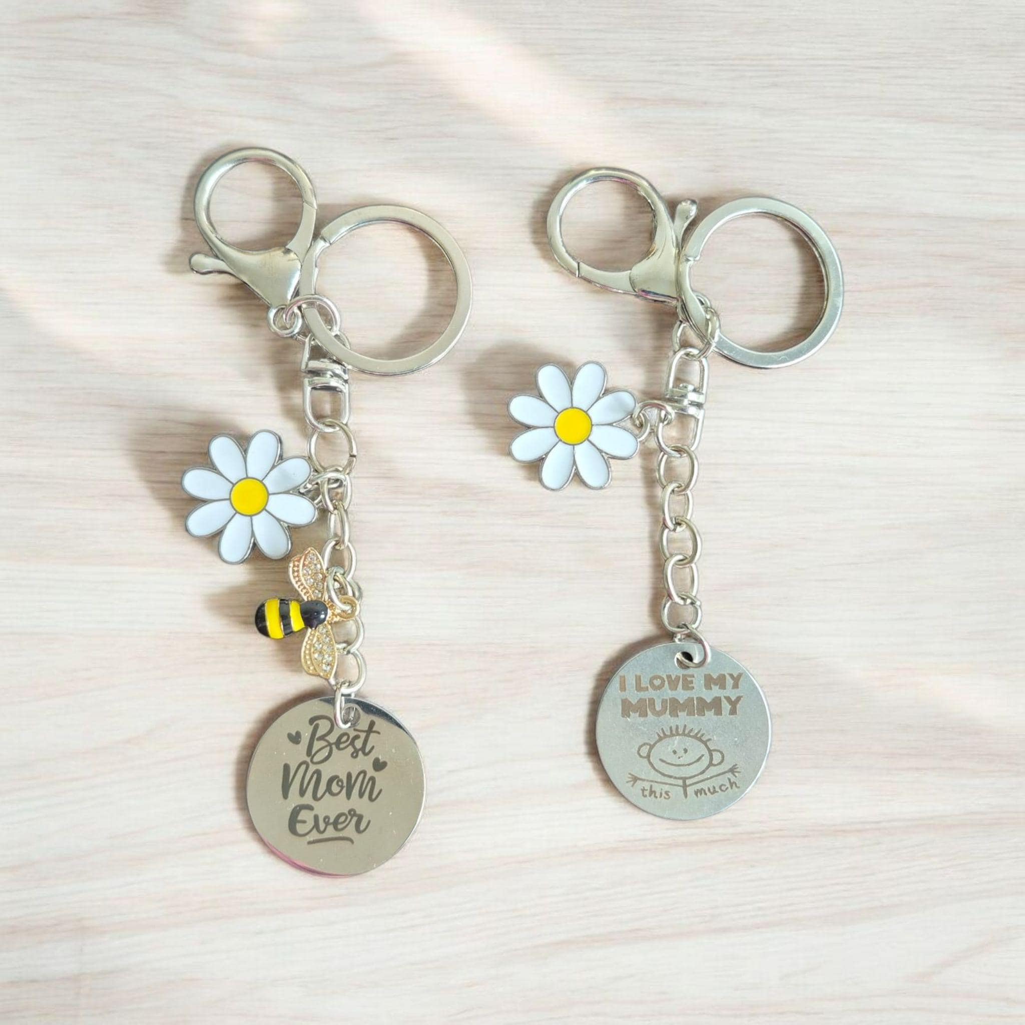I Love My Mummy" Keychain with Daisy Charm | Mother’s Day Gift | Cute Keychain for Mum | Small Gift for Mom | Mother’s Day Keyring - image 4