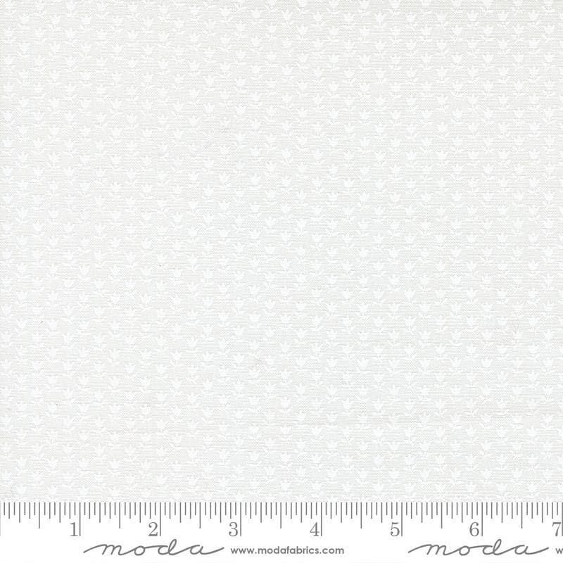 Cat Named Stitch- Cream White- 55347 21- Moda Fabrics by Camille Roskelley