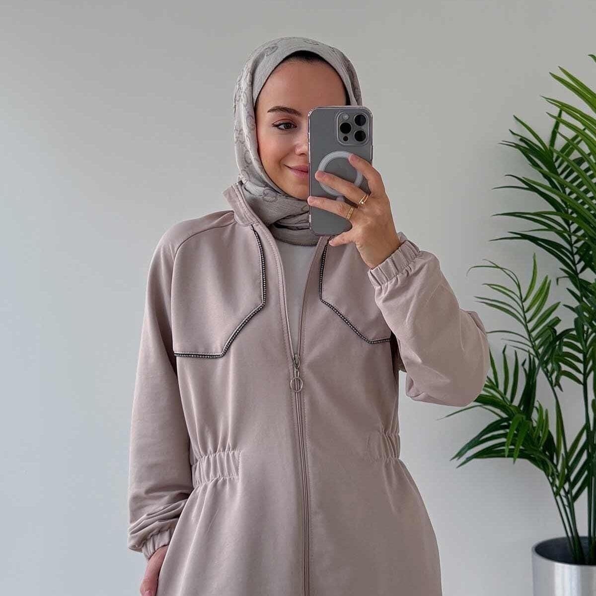 Stone Piping Waist Elastic Two Yarn Set - Modest Beige Outfit with Comfortable Fit for Casual and Activewear | Trendy Women's Set,(KH-2020)