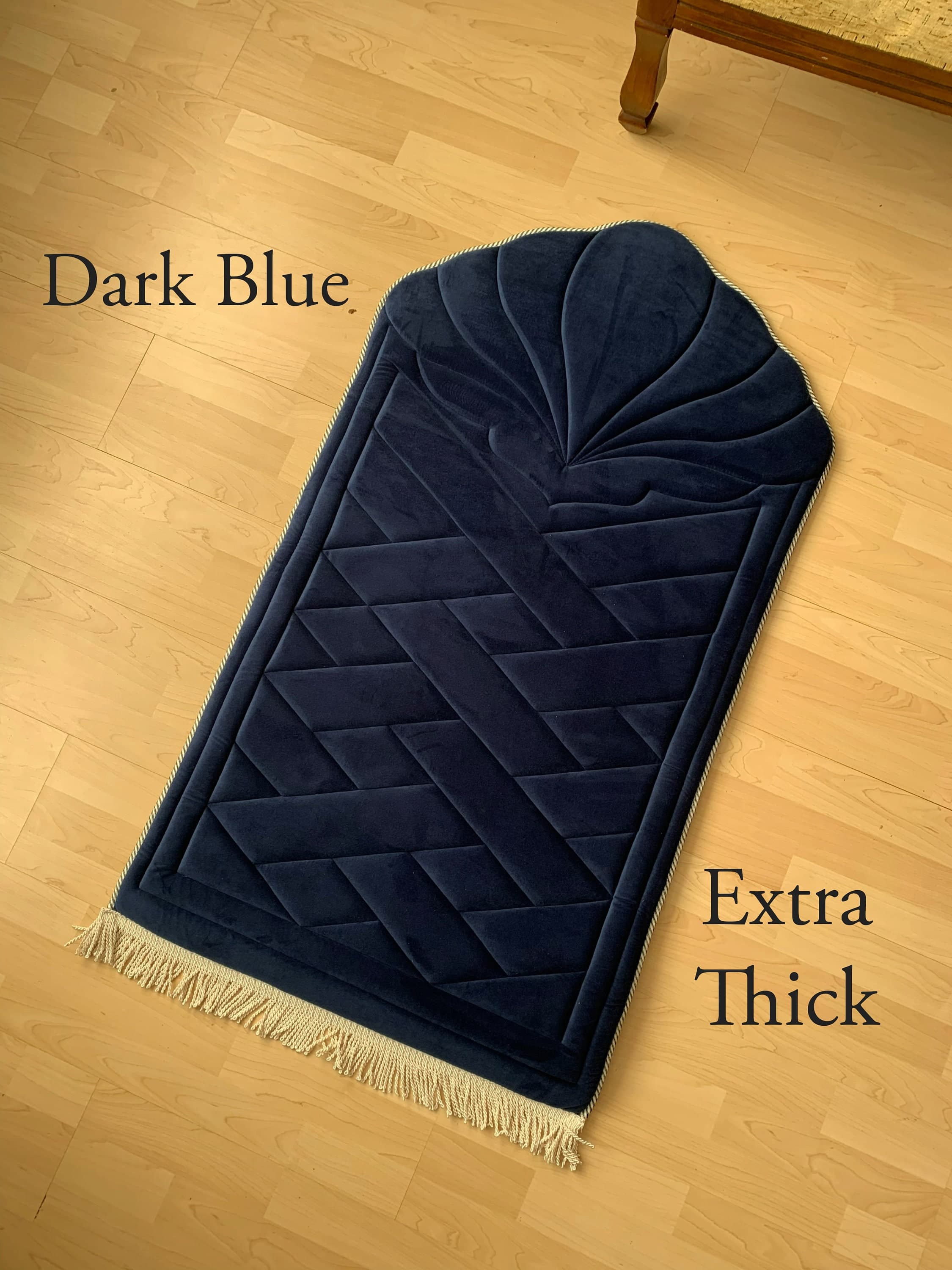 Thick foam padded Muslim prayer mat for daily salah. Comfortable Islamic prayer rug with soft cushioning, ideal for men, women, elders. Perfect padded Janamaz for home or travel use. Ramadan, Eid, Umrah, Hajj gift idea. Modern Islamic decor, foldable and lightweight mat for spiritual comfort. Muslim gift for him or her. Elegant and durable prayer rug for knees and back support. muslim wedding gift, muslim nikkah gift, muslim friend gift, islamic gift for dad