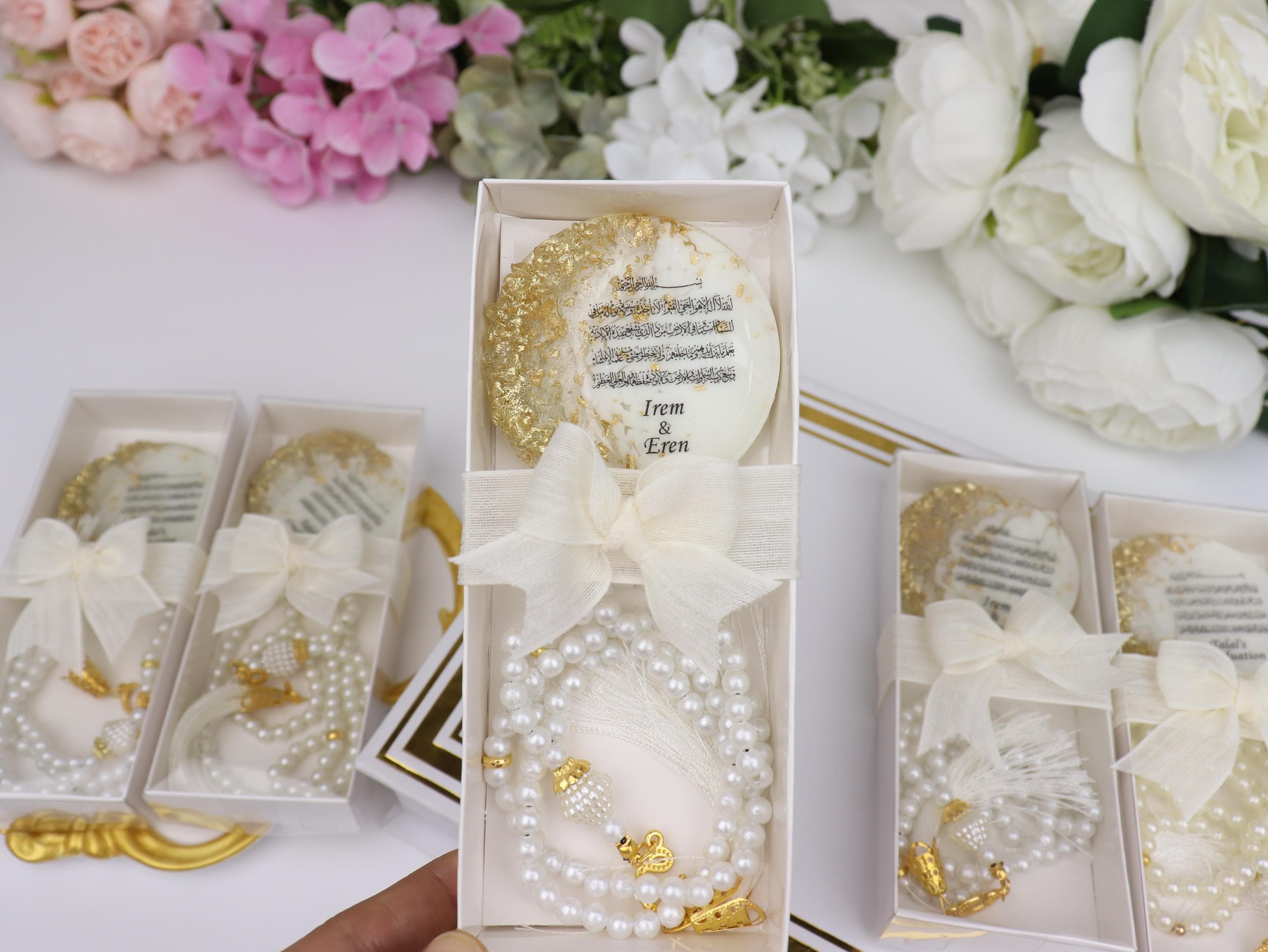 Personalized Ayatul Kursi Magnet & Pearl Tasbih Set: Islamic Wedding Favor - image 4