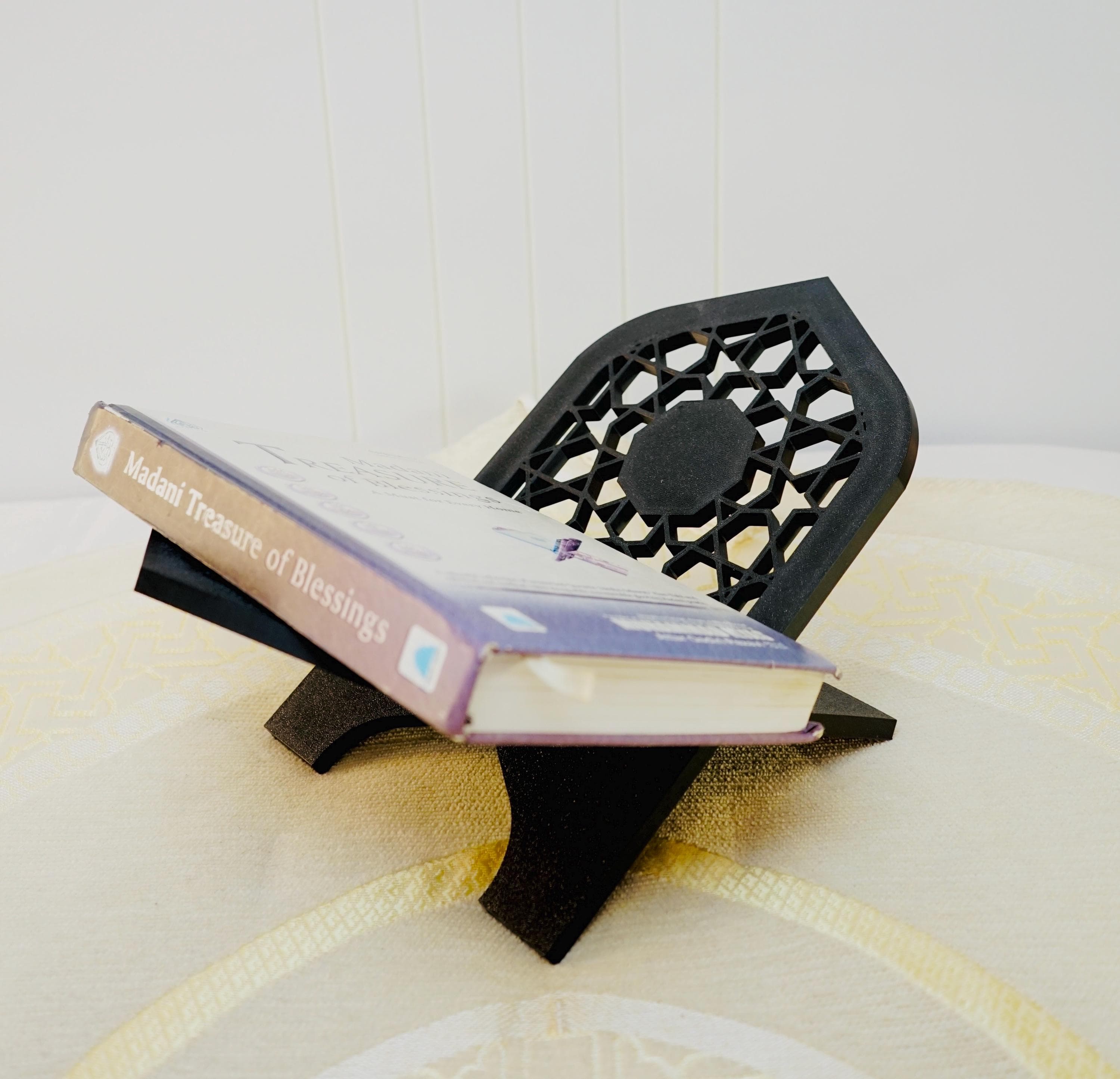 Quran Stand (Rehal) – 3D Printed Islamic Prayer Stand, Modern Design - Ramadan Decor - image 5