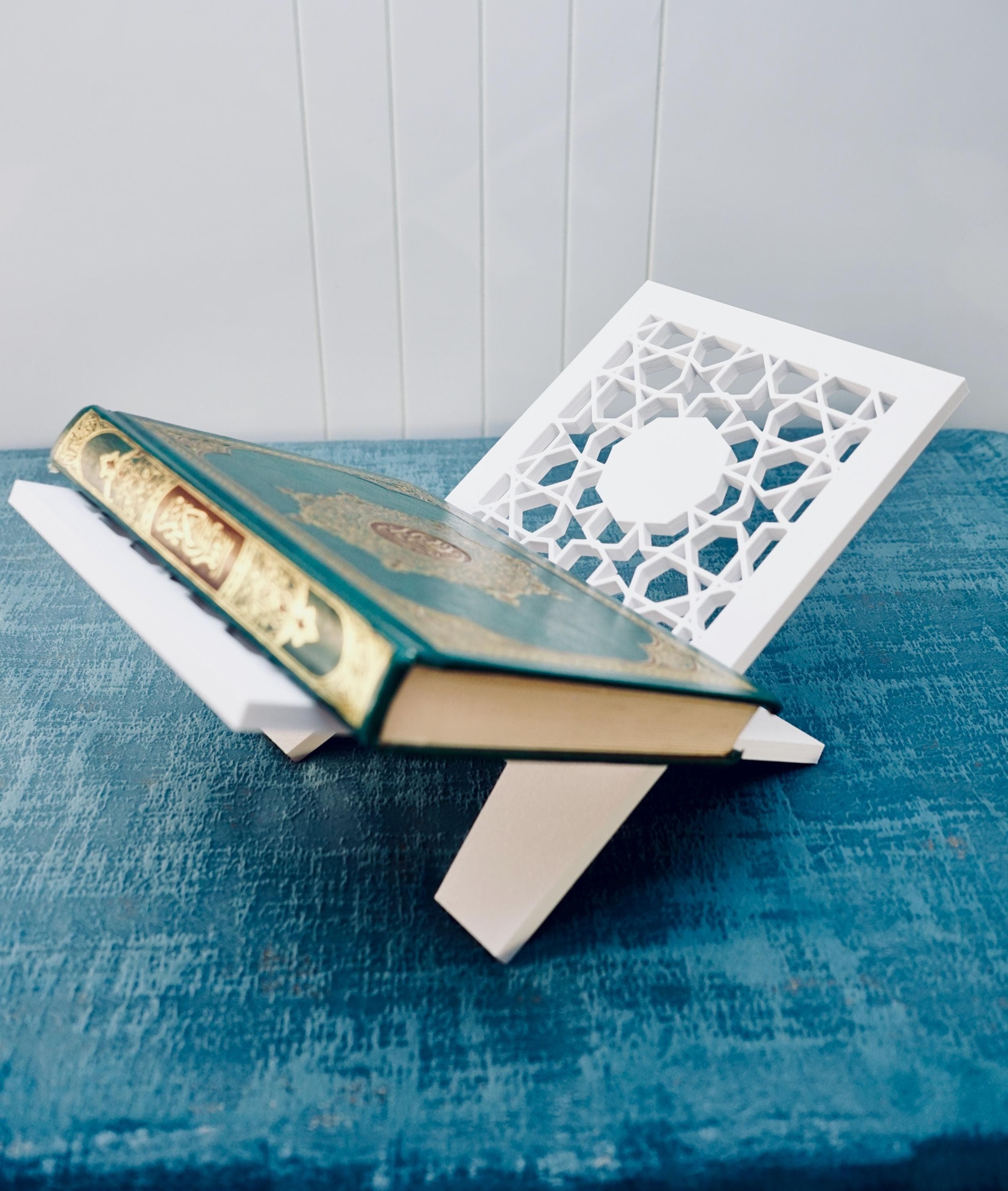Quran Stand (Rehal) – 3D Printed Islamic Prayer Stand, Modern Design