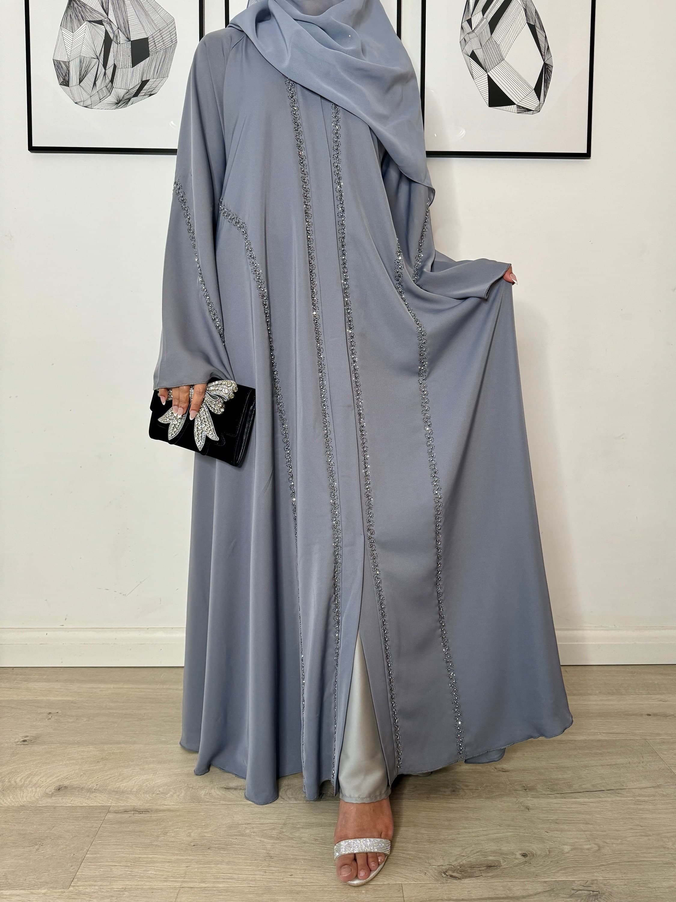 Inaya Open Umbrella Abaya with Handwork and Gemstone Embellishments, Ramadan abaya - image 4