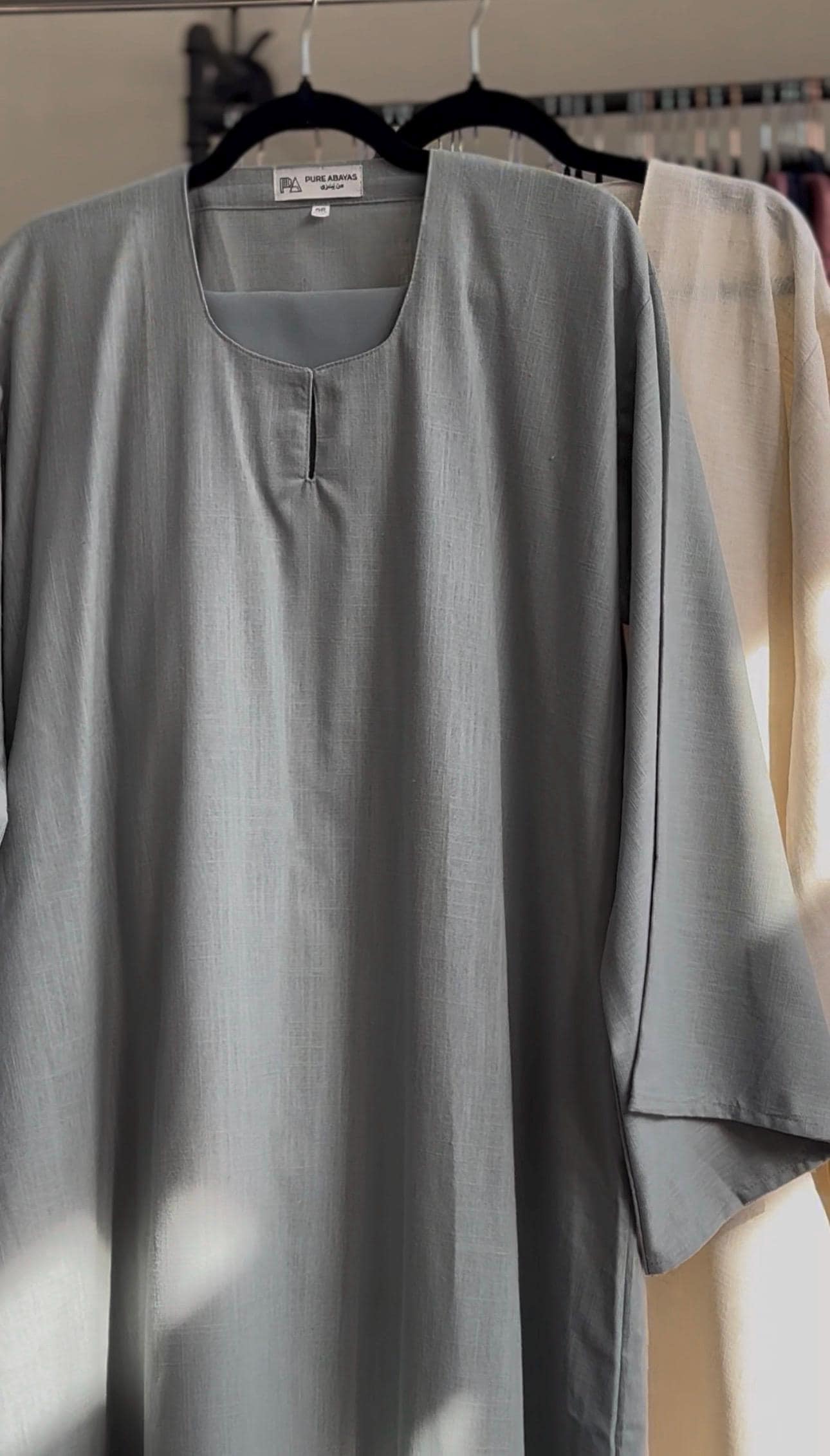 Pure Linen Closed Abaya with Pockets   Flowy Bell Sleeve Kaftan Dress   Modest - image 3