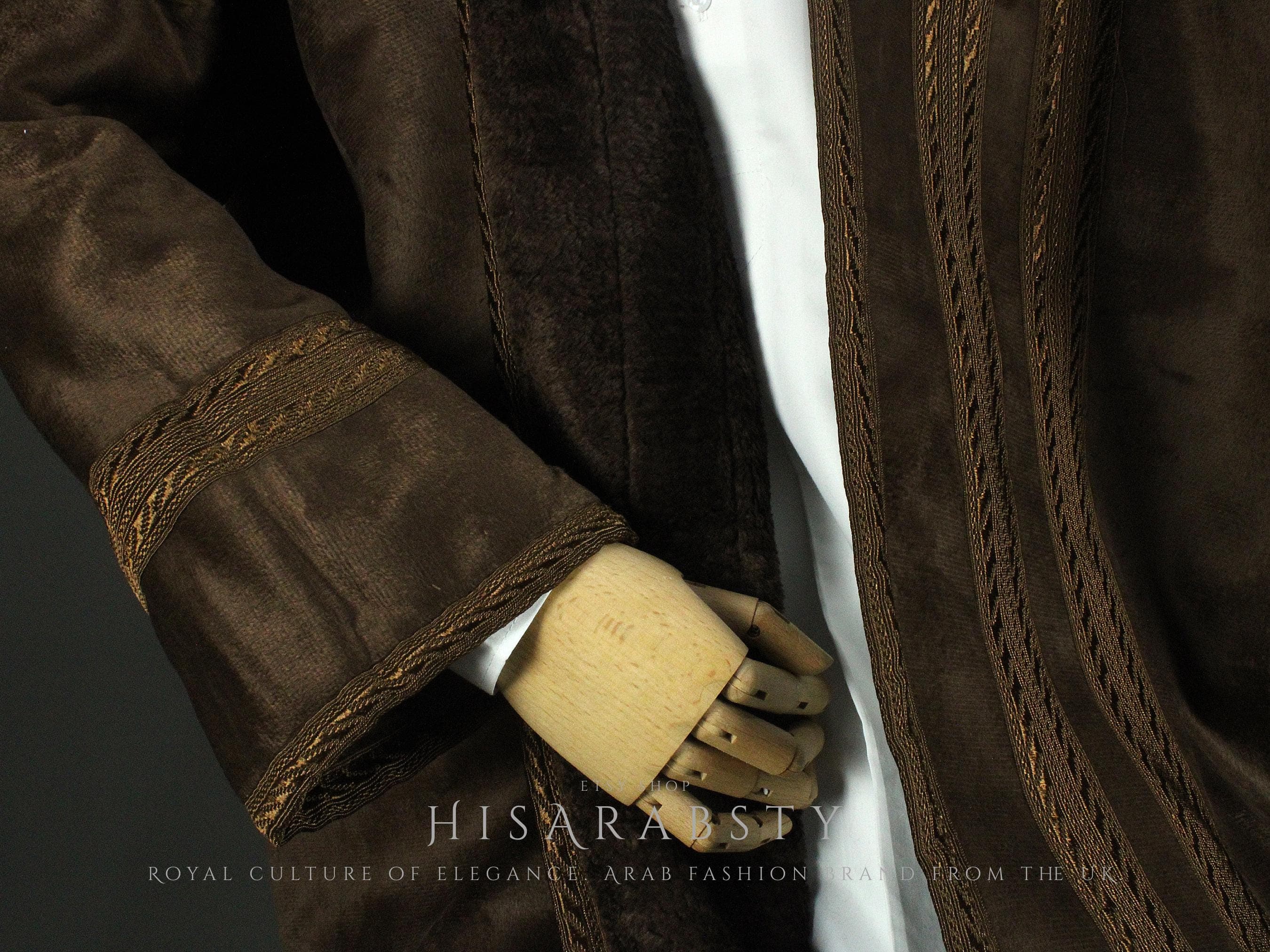 Unique Brown Colour Farwa Bisht Cozy Arabian Coat Fur Lined Warm Winter Coat Arabic Abaya Quality Arab Attire Perfect For Winter - image 5