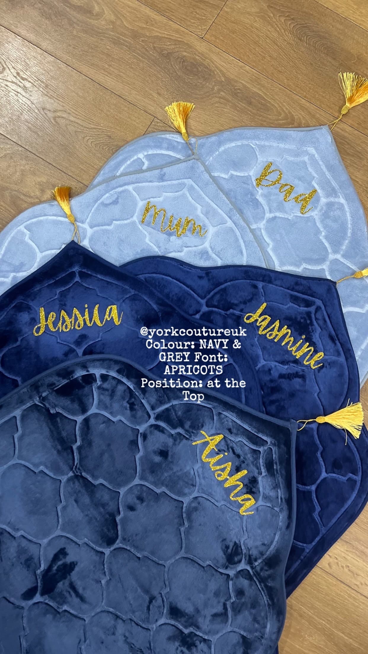 Personalised Padded Prayer Mat Islamic Gift Best Friend Gift Nikkah Gift for Muslim Brother Sister Soft Mat vinyl gold glitter 115cm by 65cm - image 4