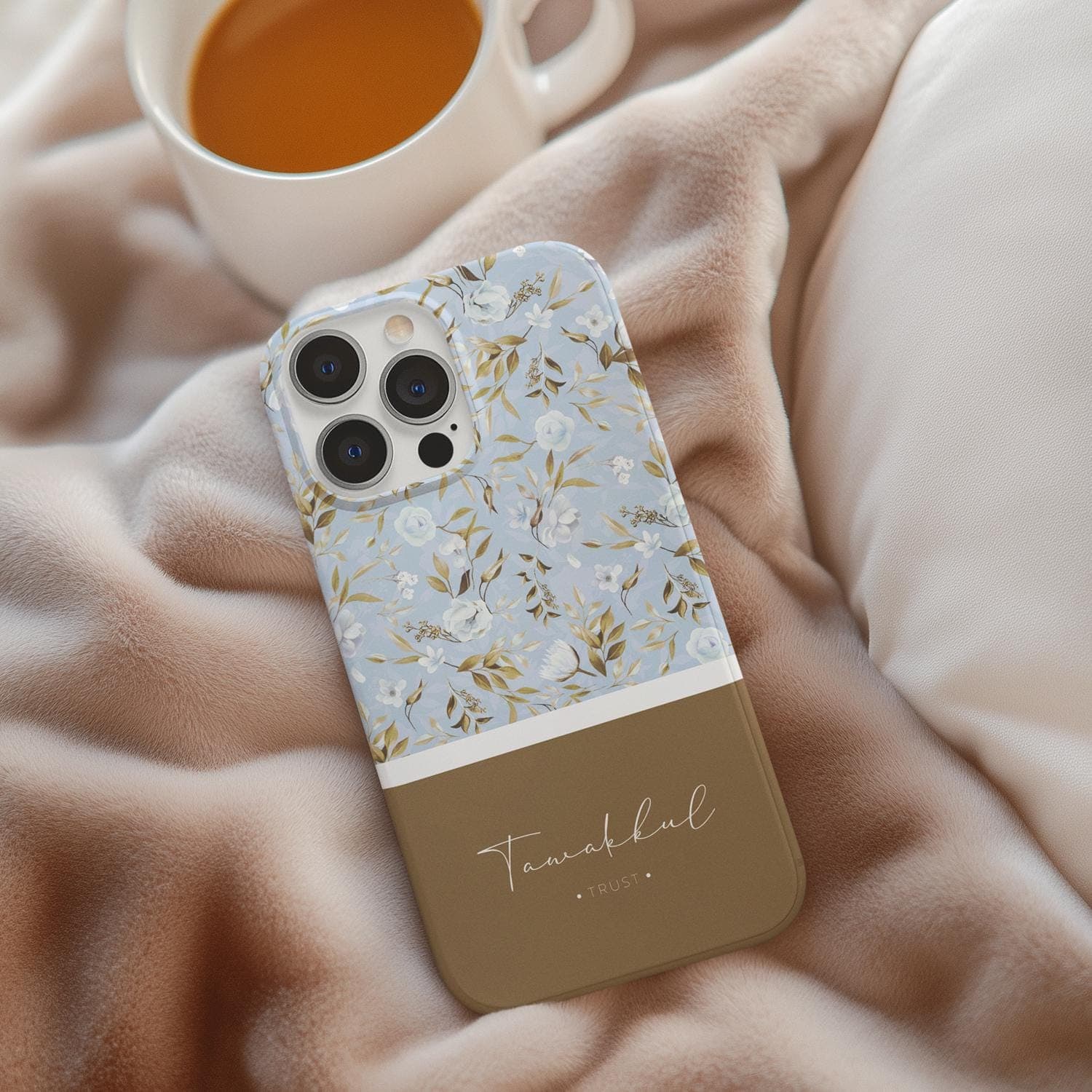 Blue Floral Pattern Phone Case | Tough Phone Cases