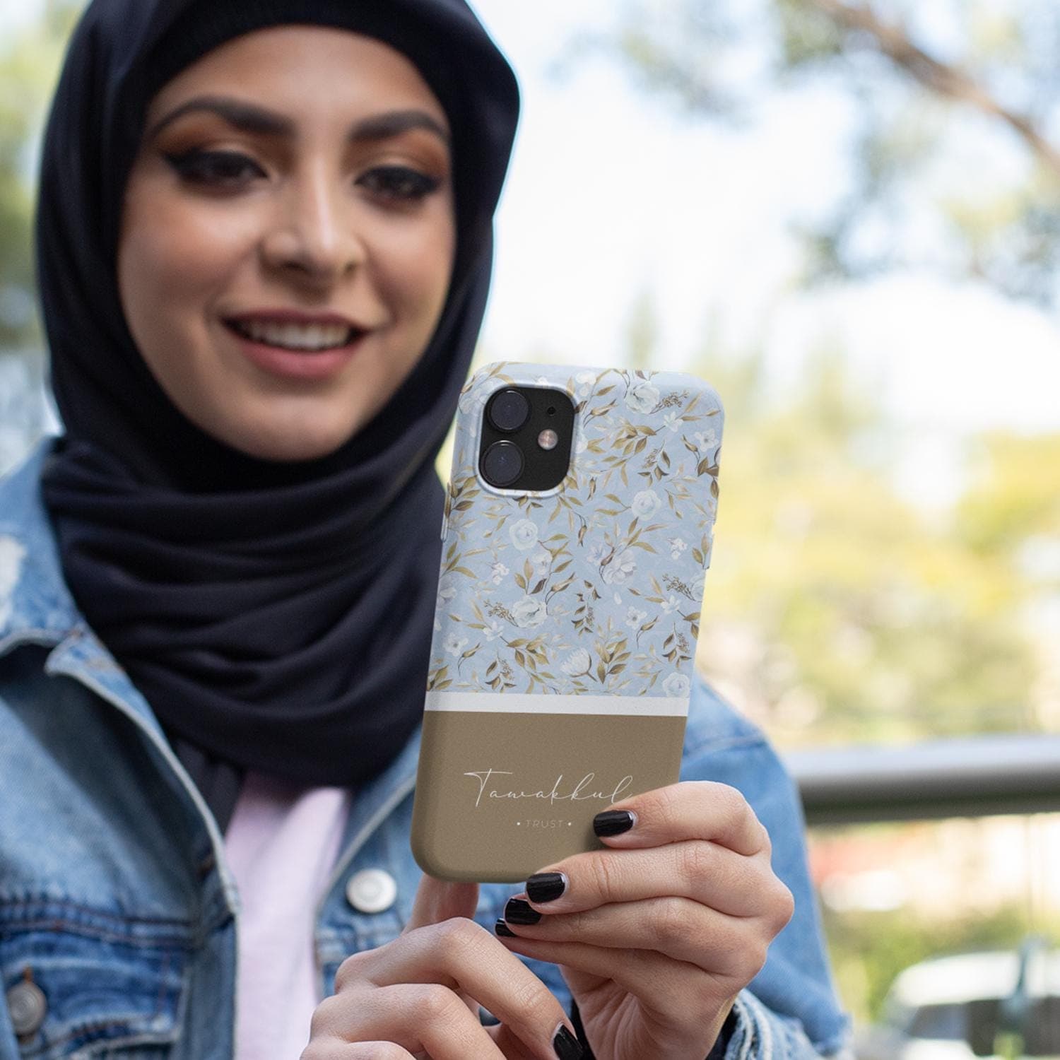 Blue Floral Pattern Phone Case | Tough Phone Cases - image 4