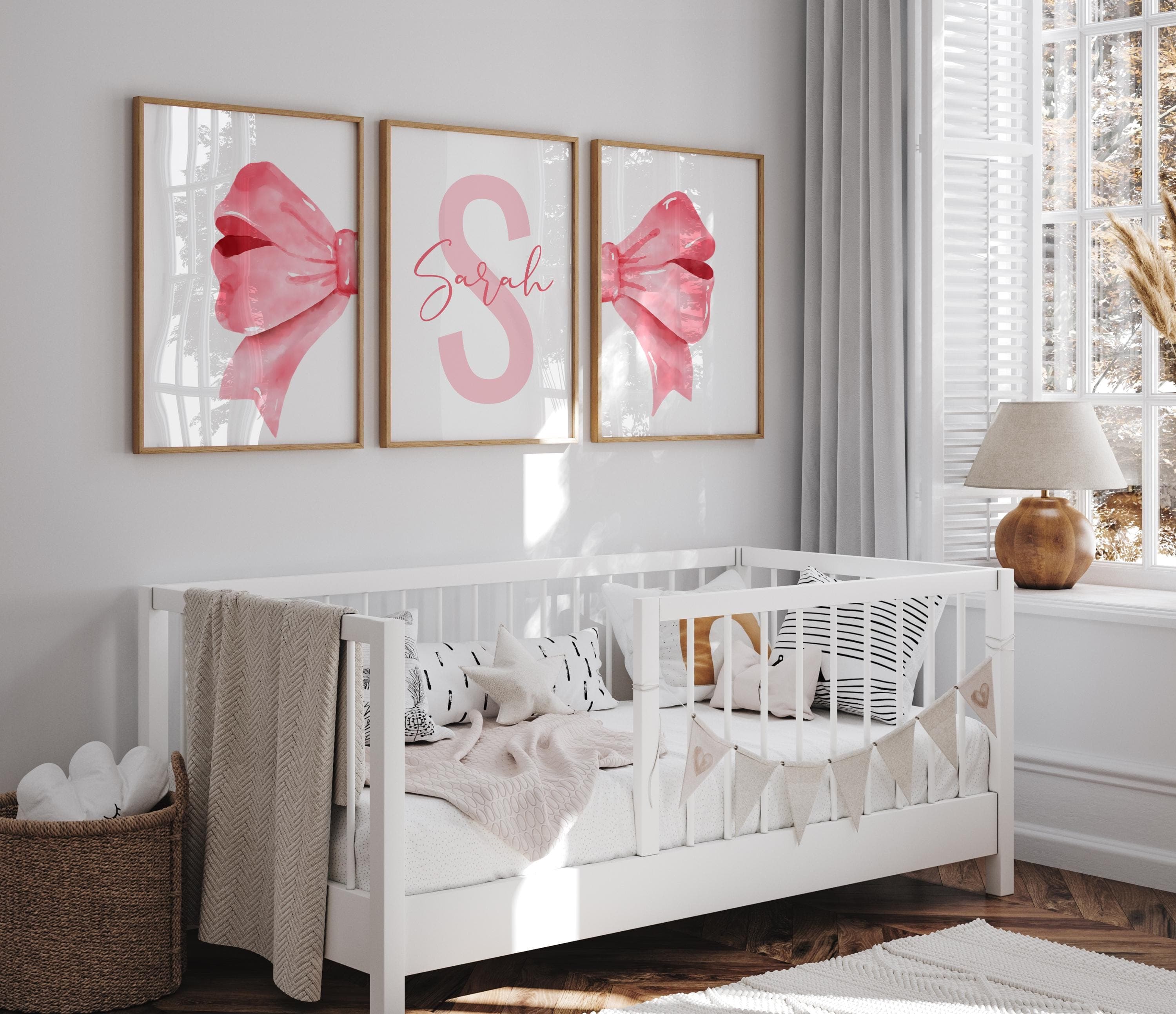 Baby girl room pink bow