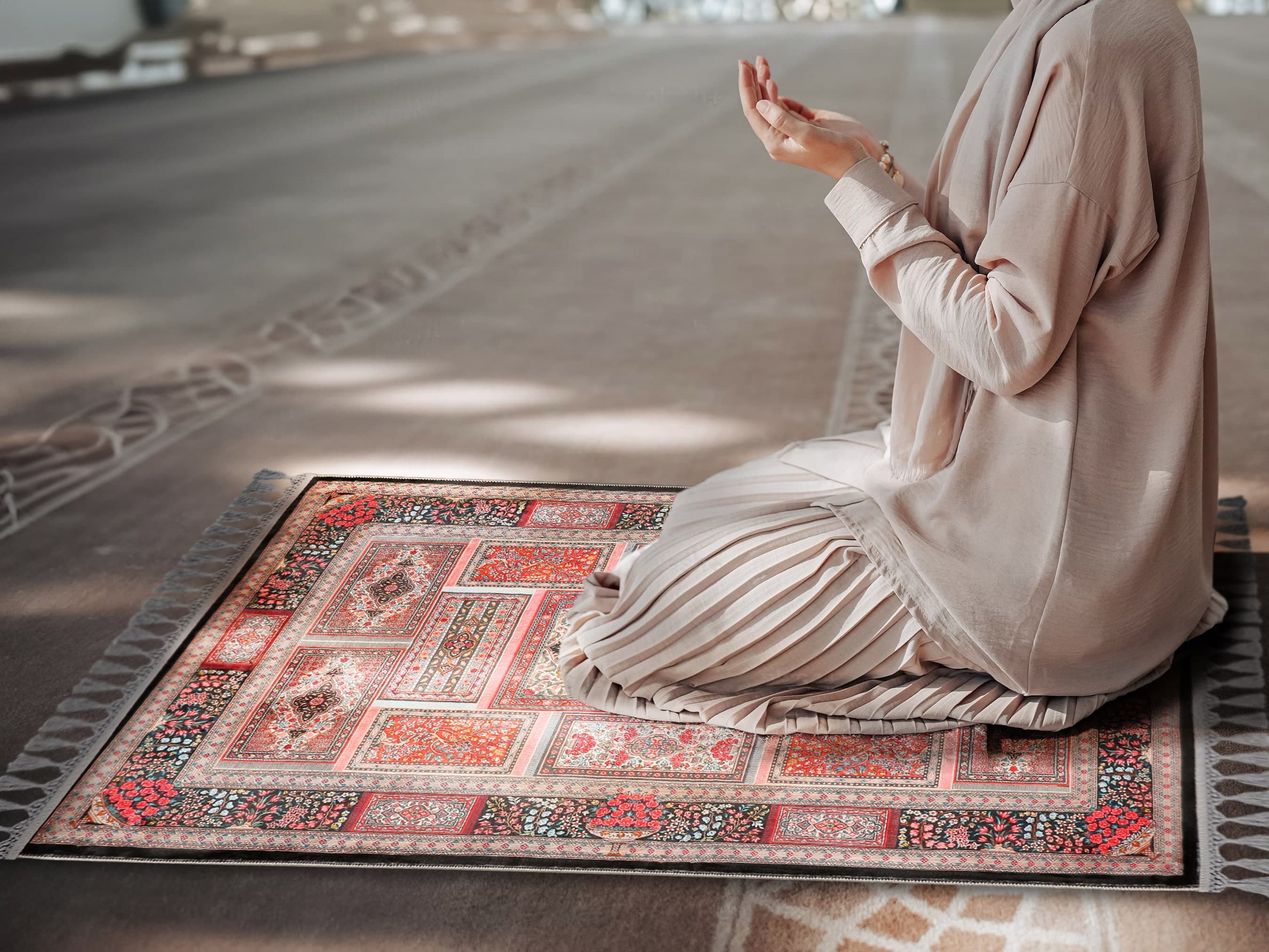 Prayer Mat & Patchwork Prayer Rug: Soft Silky Personalized Muslim Gift Custom Islam - image 4