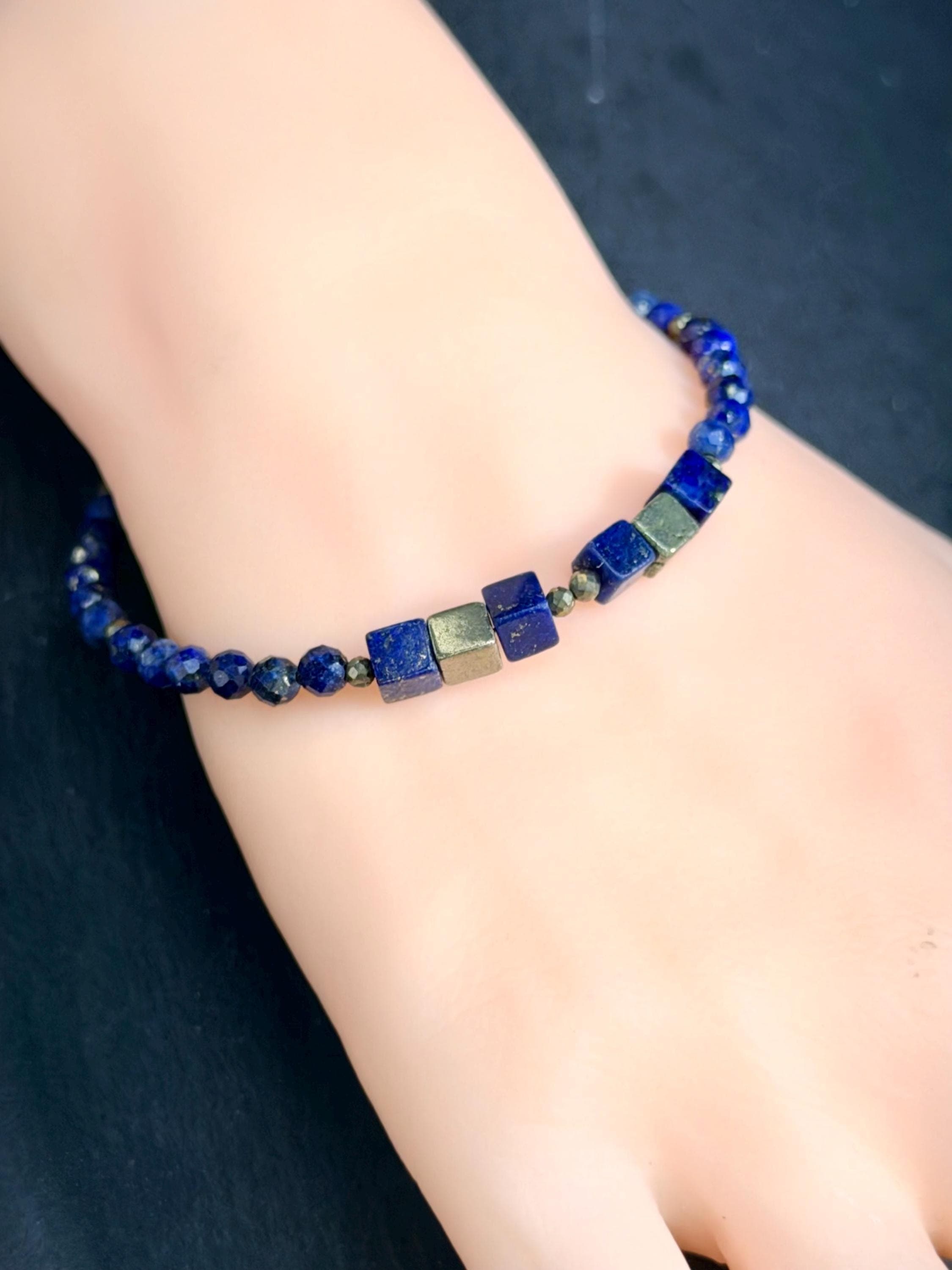 Pakistani Lapis Lazuli Pyrite Beaded Bracelet, Third Eye Chakra Energy Healing 19cm.