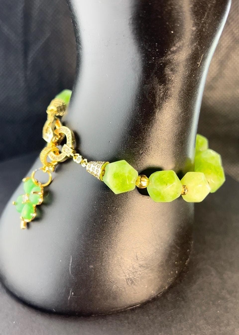 Peridot bracelet clover charm gold plated natural gemstones