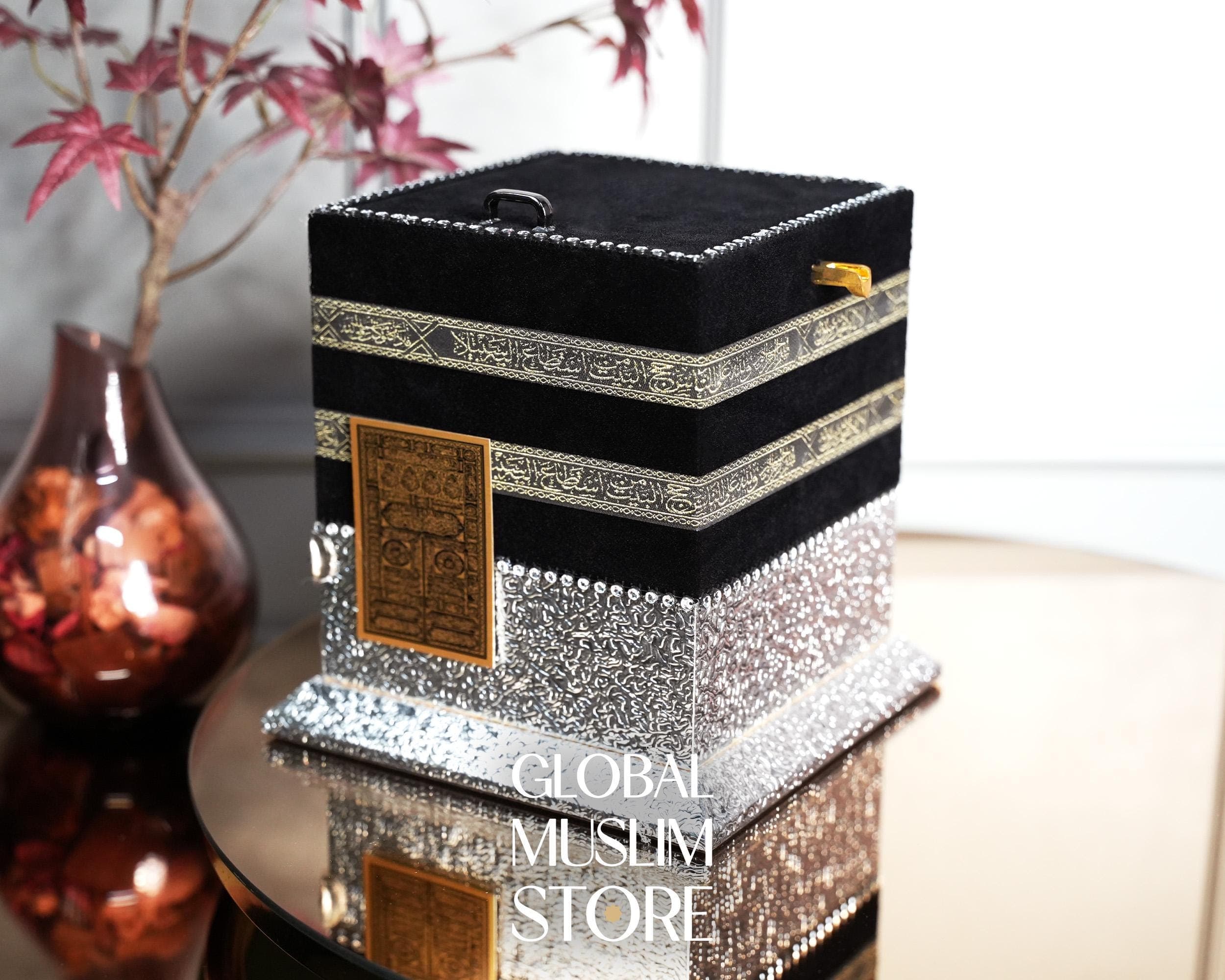 Kaaba Model With Quran | Kaaba Figurine with Quran Gift | Islamic Home Office Decor | Kaaba Replica | Islamic Gift | Muslim Gift