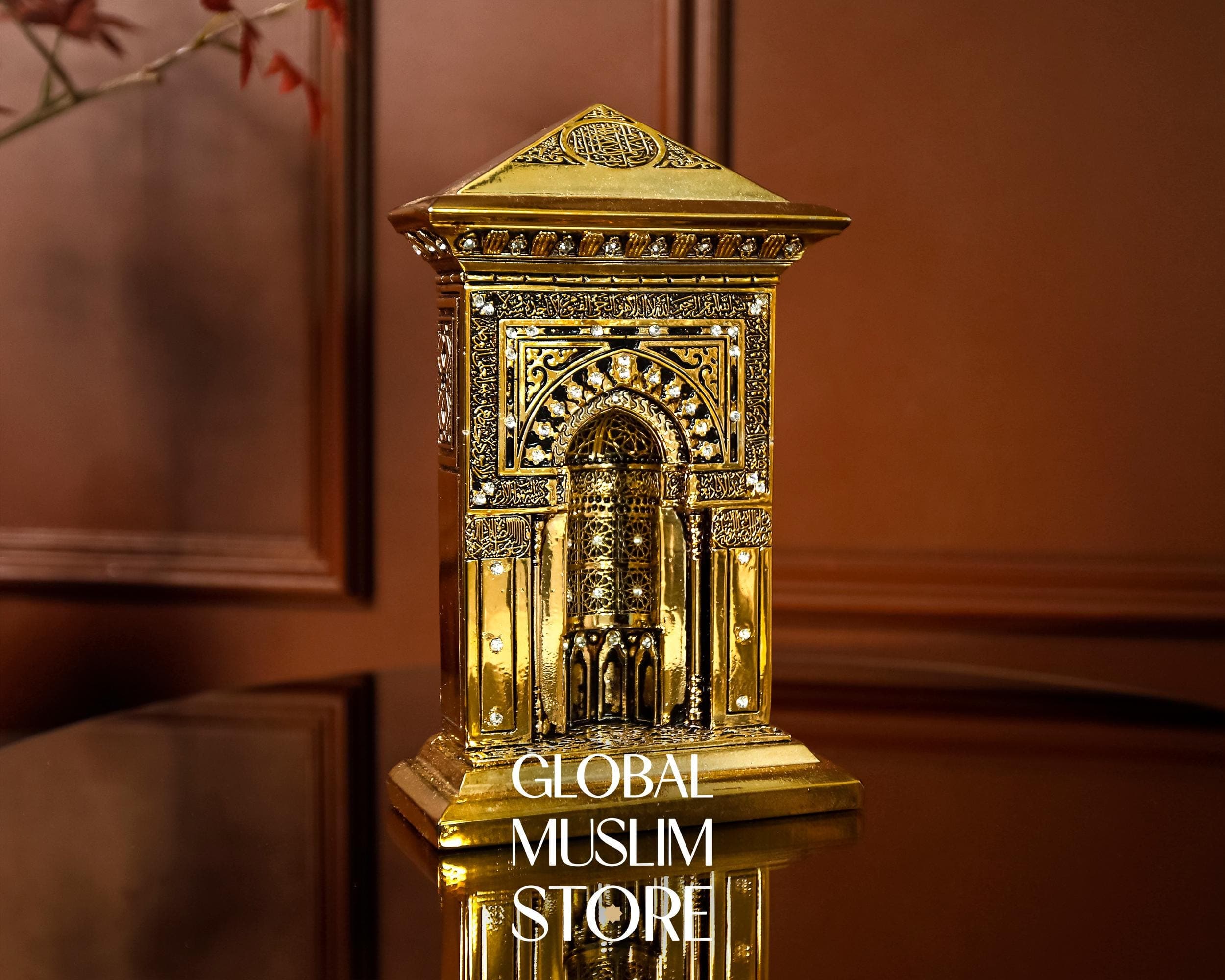 Islamic Art Decor Gift | Gold Triangular Mihrab Decorative Figurine | Islamic Prayer Niche-Inspired Home Decor | Muslim Present | Muslim Art
