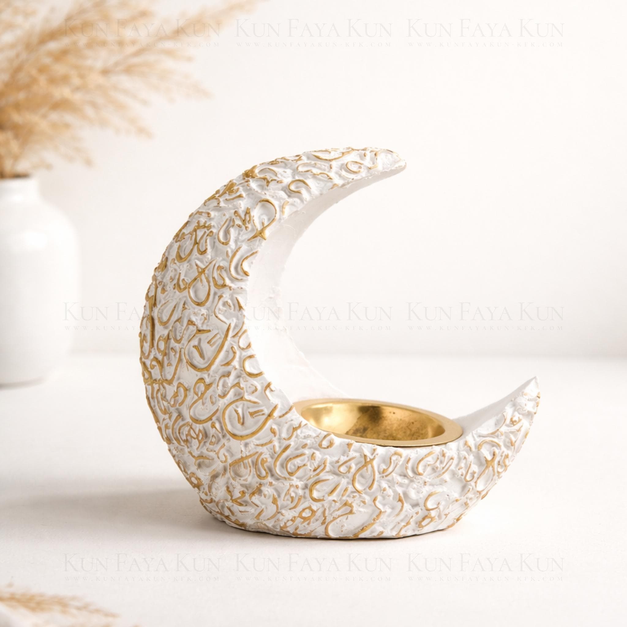 Crescent Oud Burner & Luxury Oud Incense Cones