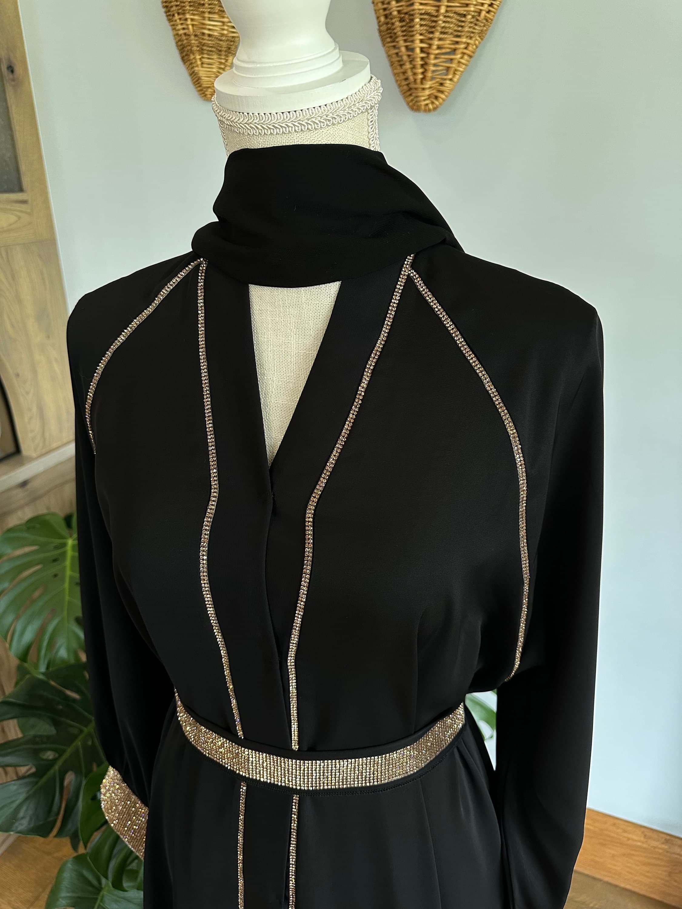 Evening Black Abaya: Gold Embellished Dubai Dress with Belt & Headscarf - image 4