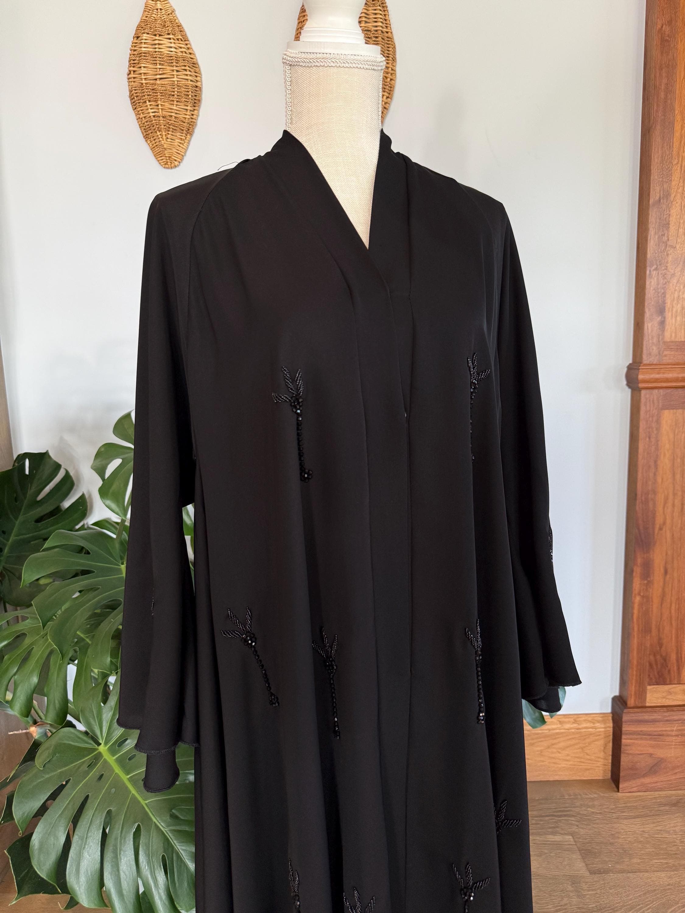 Black Palm-Embellished Abaya with Belt & Headscarf - image 5