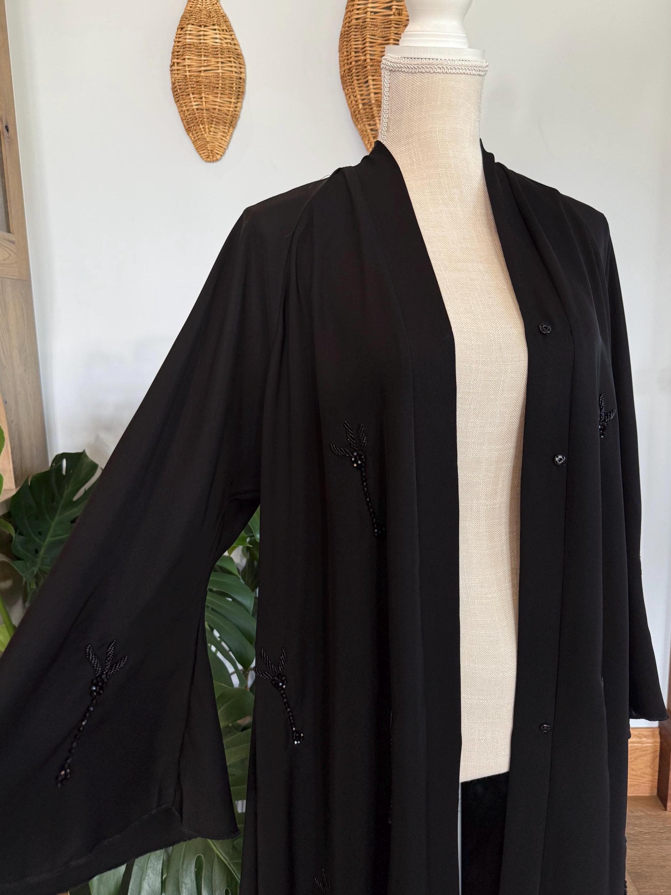 Black Palm-Embellished Abaya with Belt & Headscarf - image 4