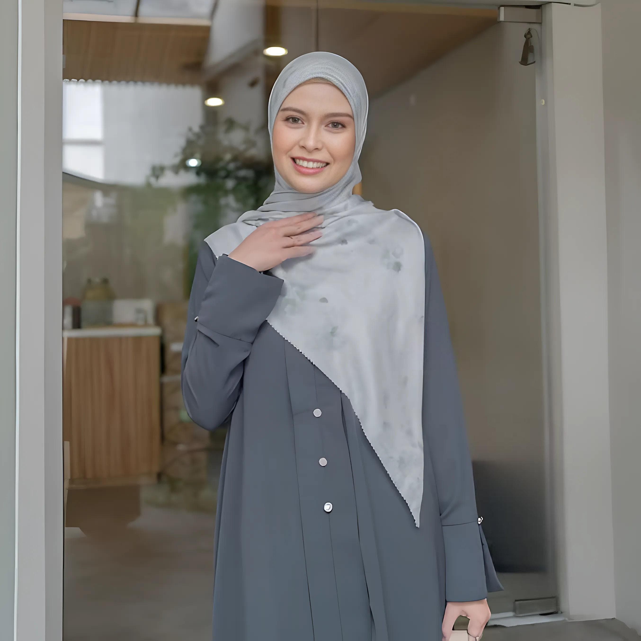 Minimalist Tunic Skirt Set: Medina Polyester Kebaya Style Outfit