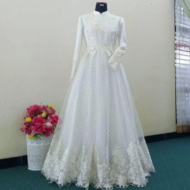 Modest Lace Wedding Dress with Veil Set