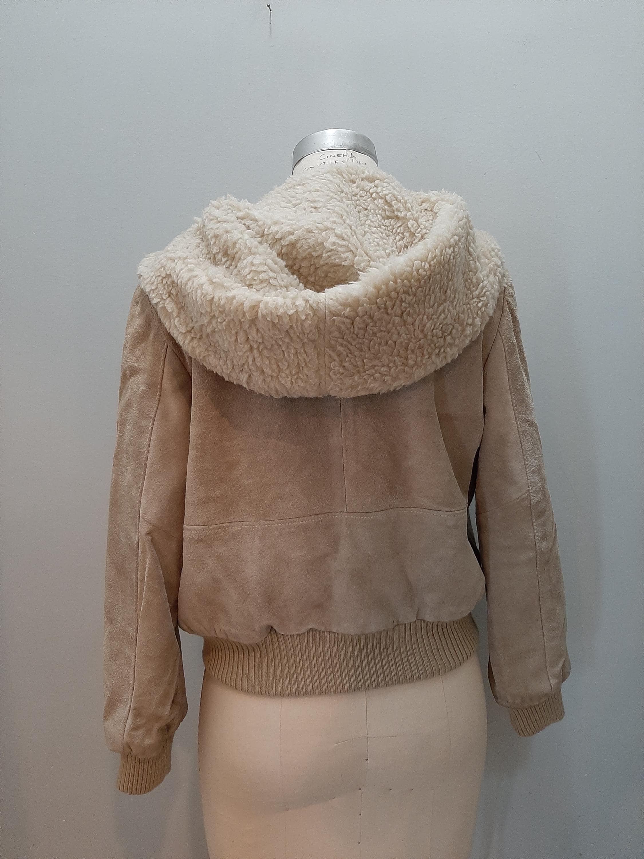 Bomber Jacket - Women's Size S Foxmoor Genuine Suede Leather Tan Vintage 1990s Shearling Leather Sherpa Pockets Snaps - image 4