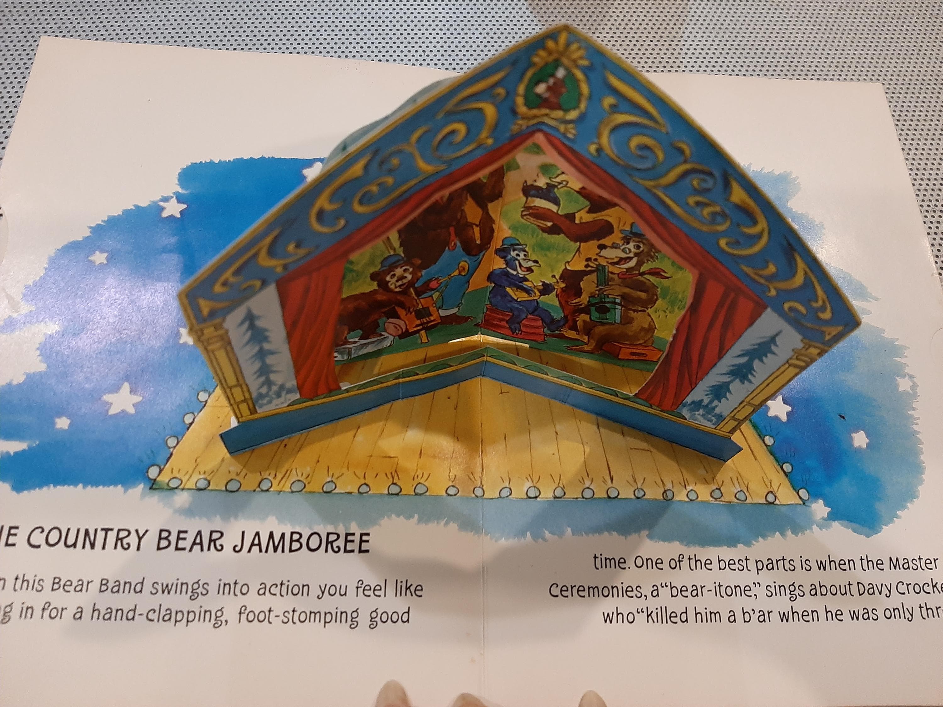 Vintage 1972 A Fun-Filled Visit To Walt Disney World With Mickey Mouse Hallmark Pop Up Book by Dean Walley Hardcover Chidren's Book - image 3