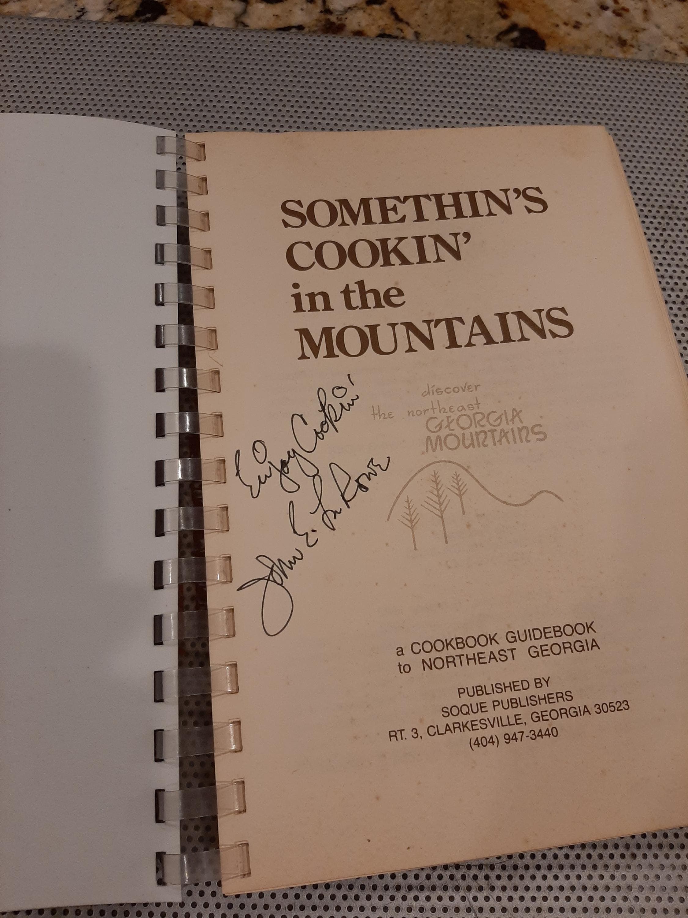 Something's Cooking in the Mountains Georgia Softcover Cookbook Southern Cooking John LaRowe 1983 - image 5