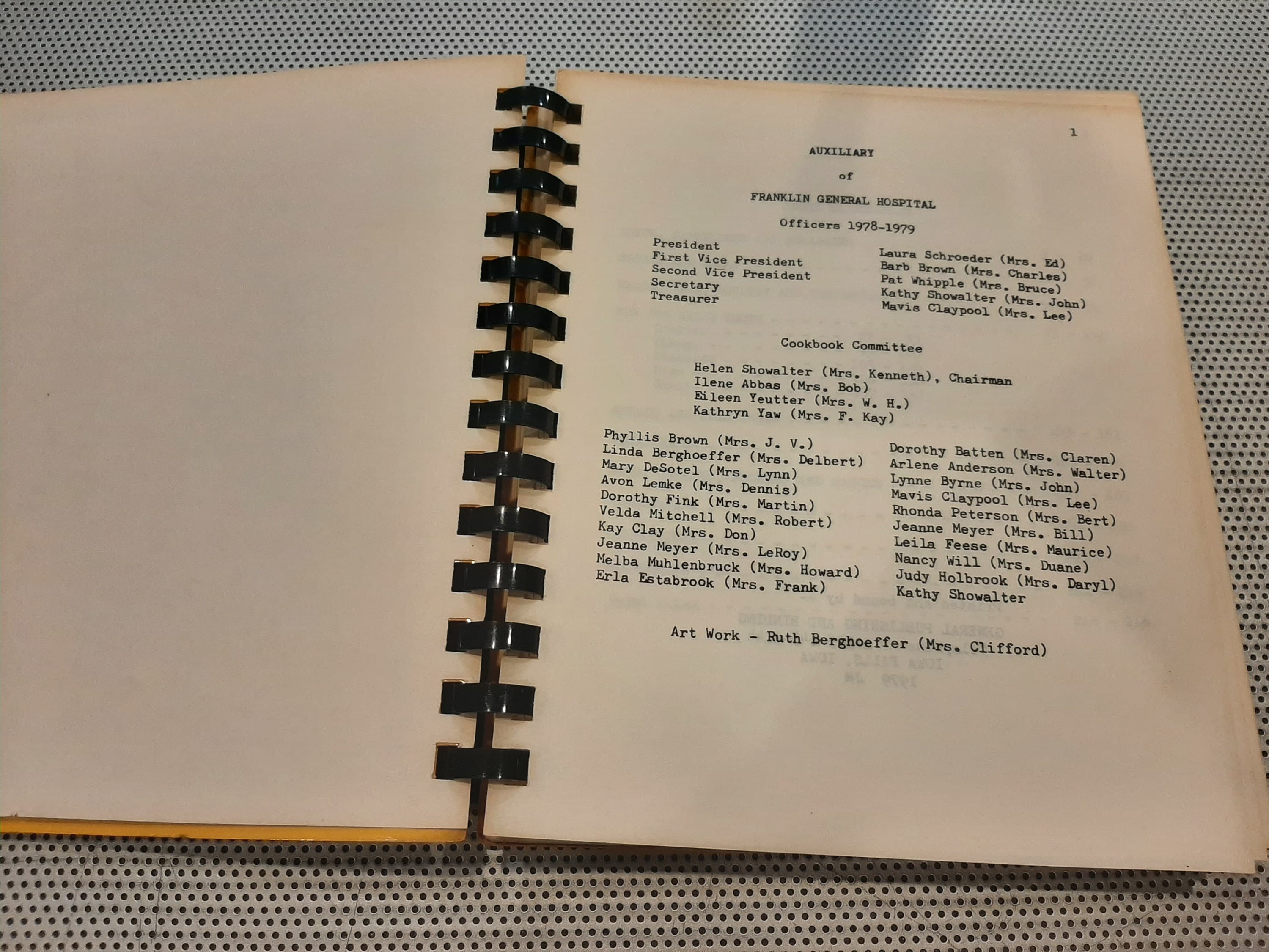 Vintage 1979 Franklin General Hospital Auxiliary Hampton Iowa Cookbook Midwest Recipes Cooking - image 5