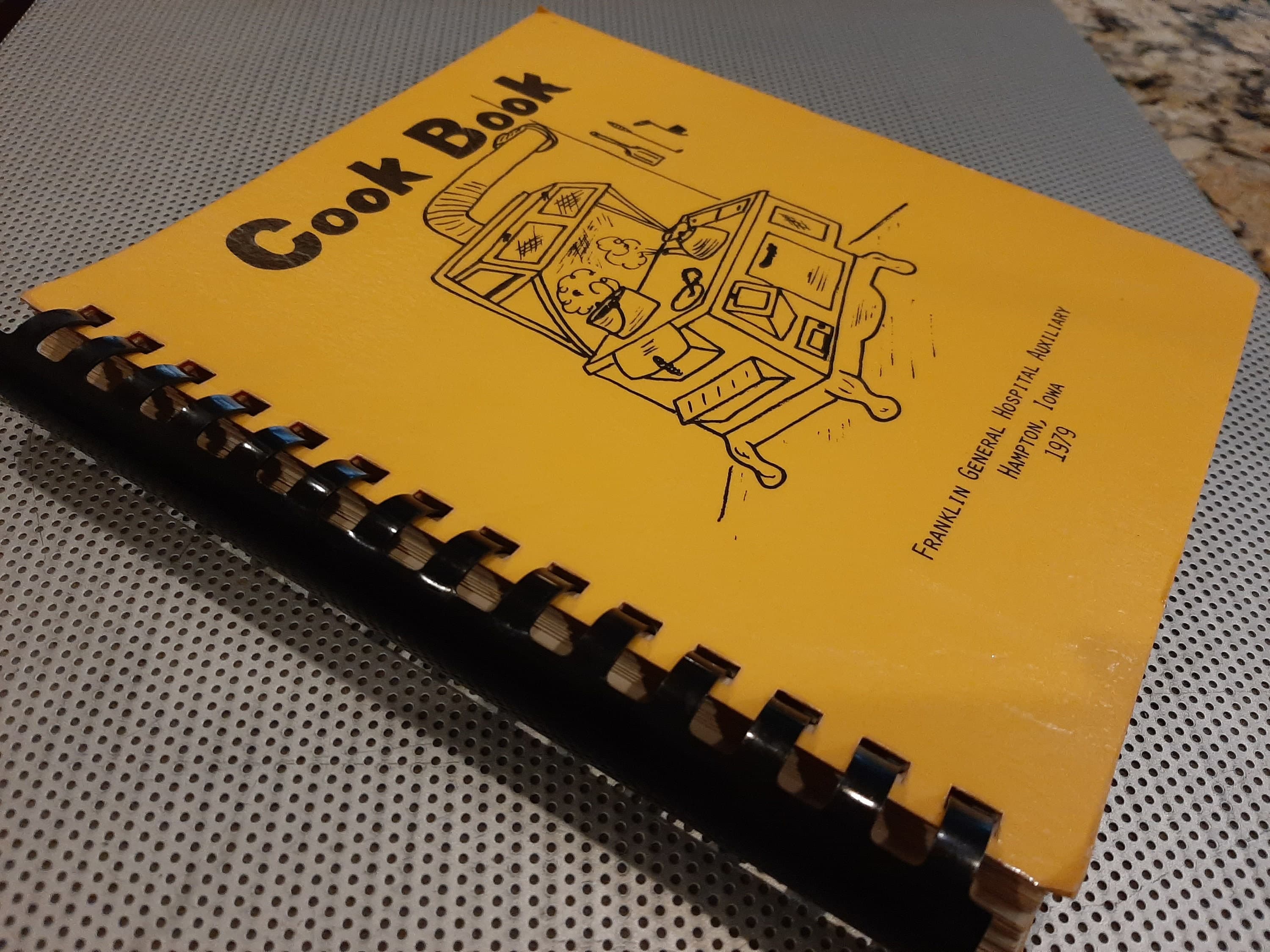 Vintage 1979 Franklin General Hospital Auxiliary Hampton Iowa Cookbook Midwest Recipes Cooking - image 3
