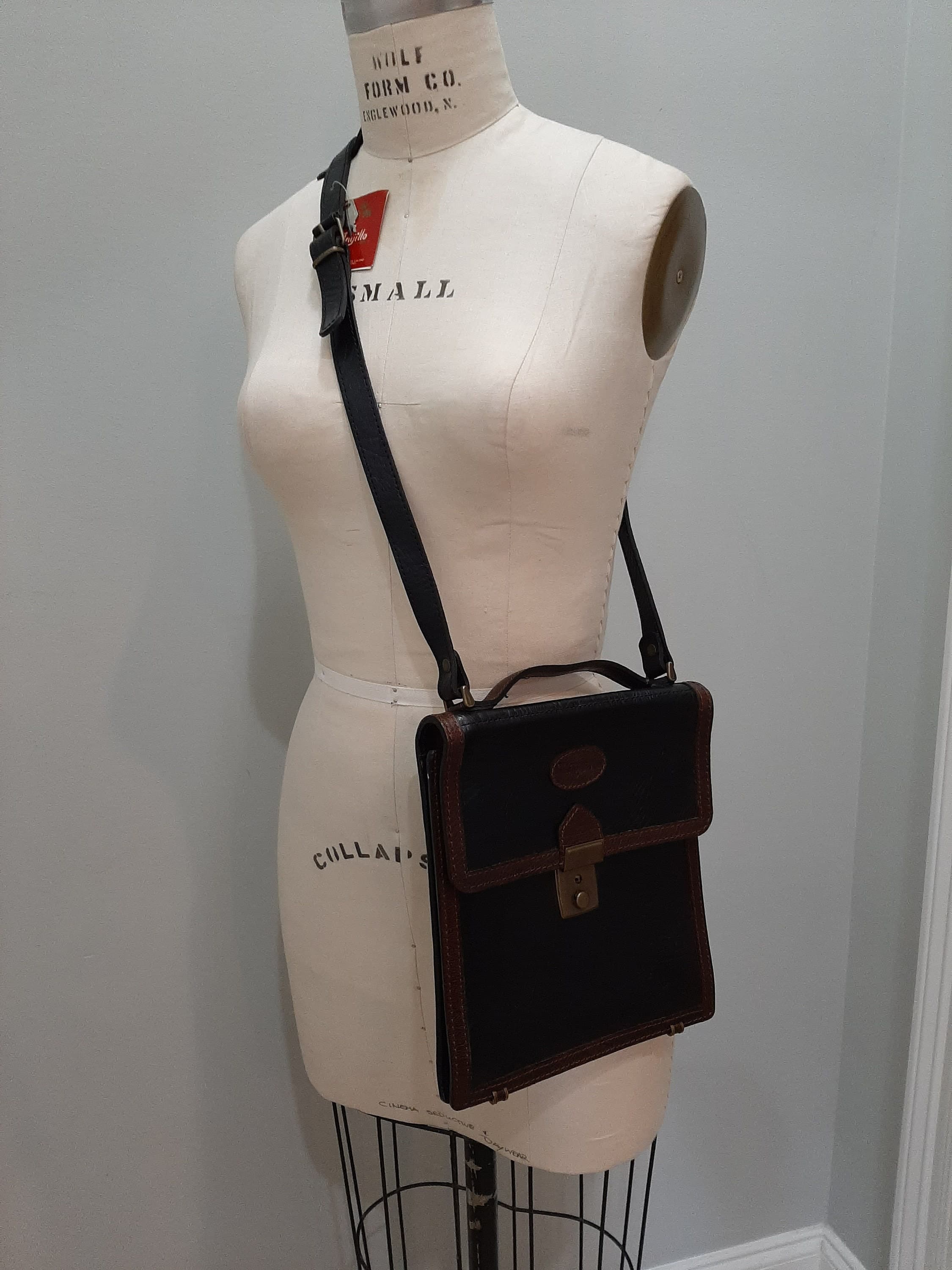 Vintage Giacometti Designer Black and Brown Fine Spanish Leather Crossbody Saddle Bag Messenger NEW with Tags Locking Key Unisex Handbag - image 3