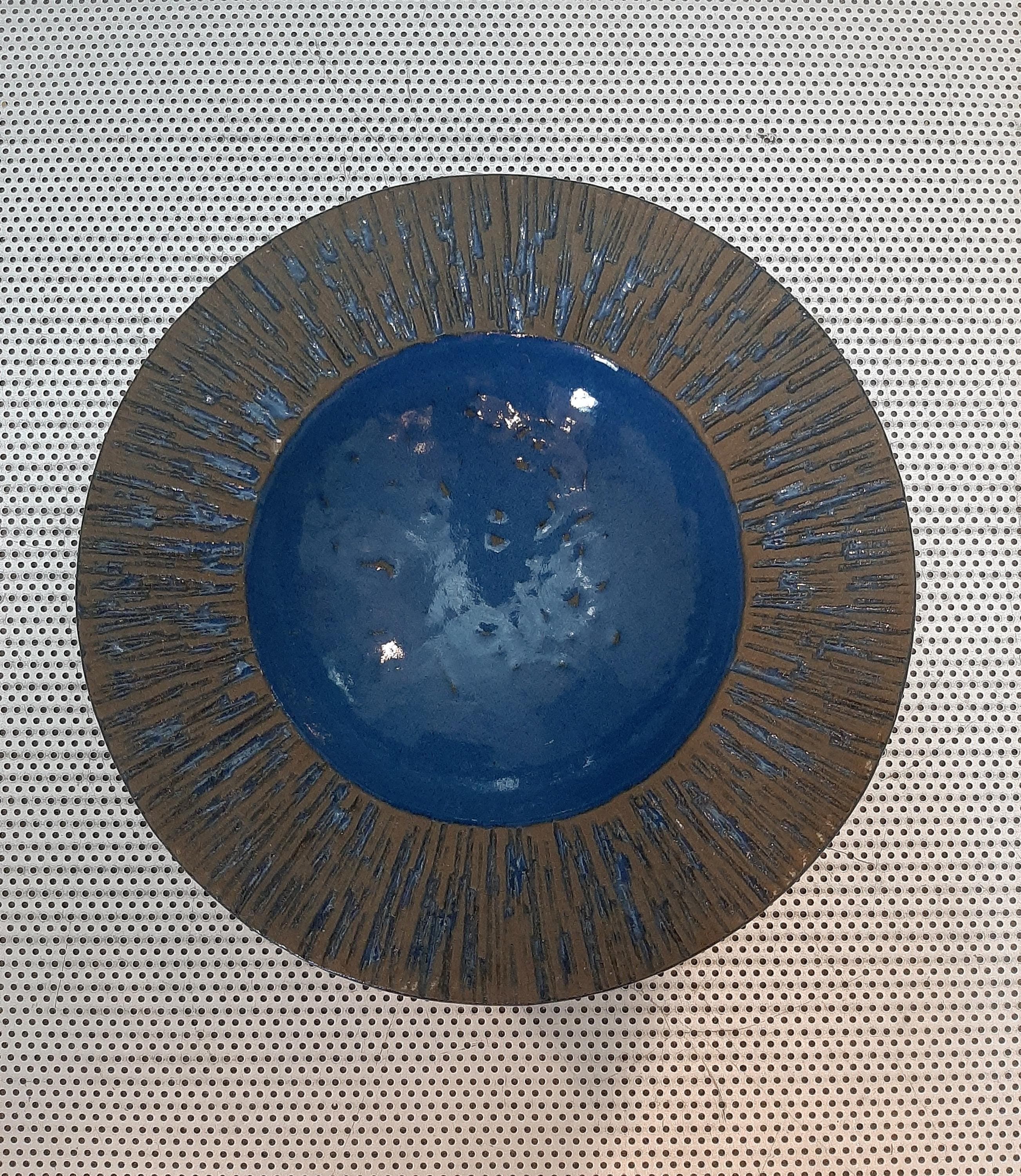 Vintage MCM Lee Rosen Studio Pottery Bowl, Cerulean Blue Sgraffito 7" - image 5