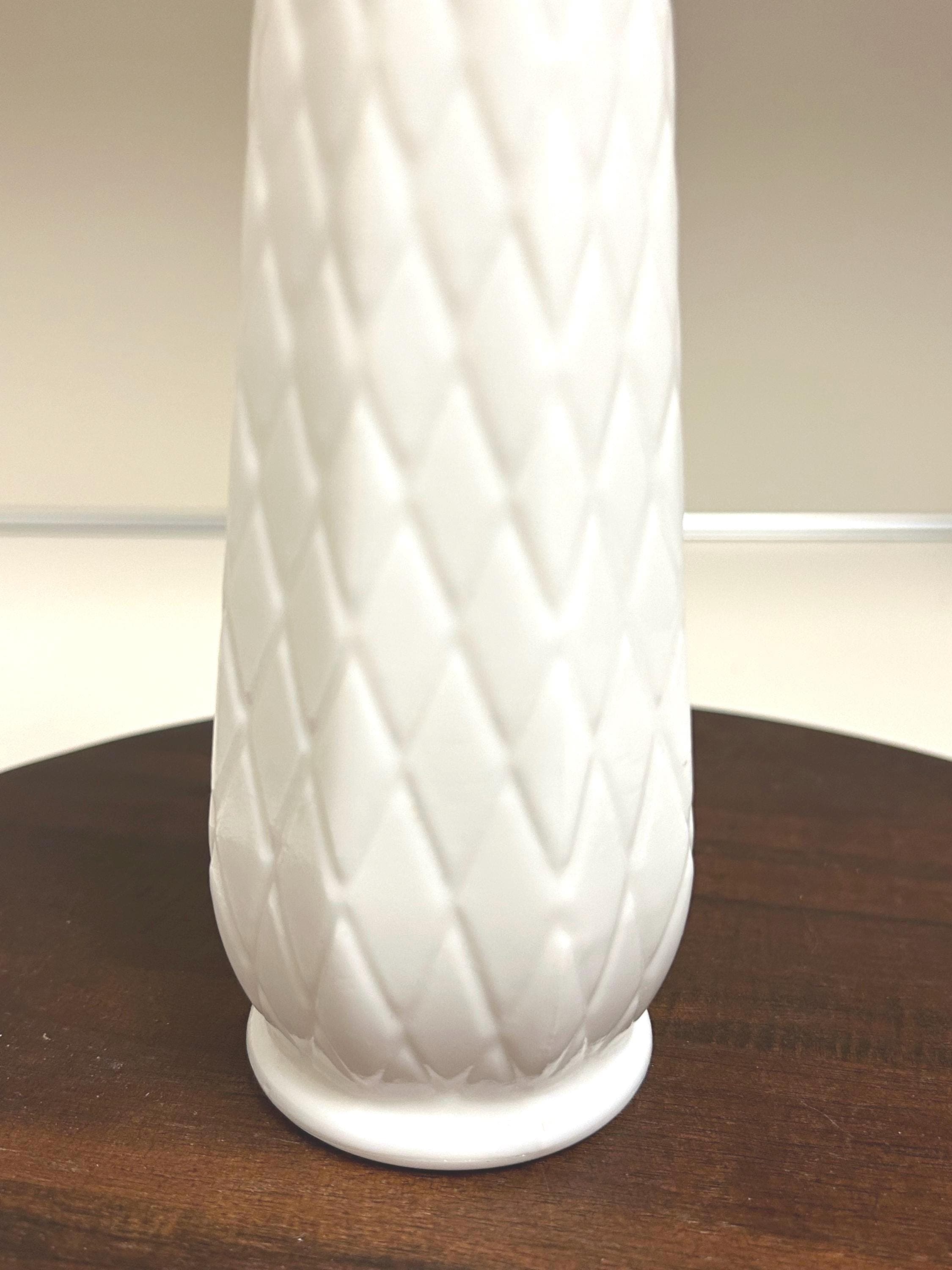 Vintage E.O. Brody Co. Milk Glass Bud VASE 8 3/4" white M-147 diamond quilt pattern centerpiece Great Condition looks Brand New 1950's USA