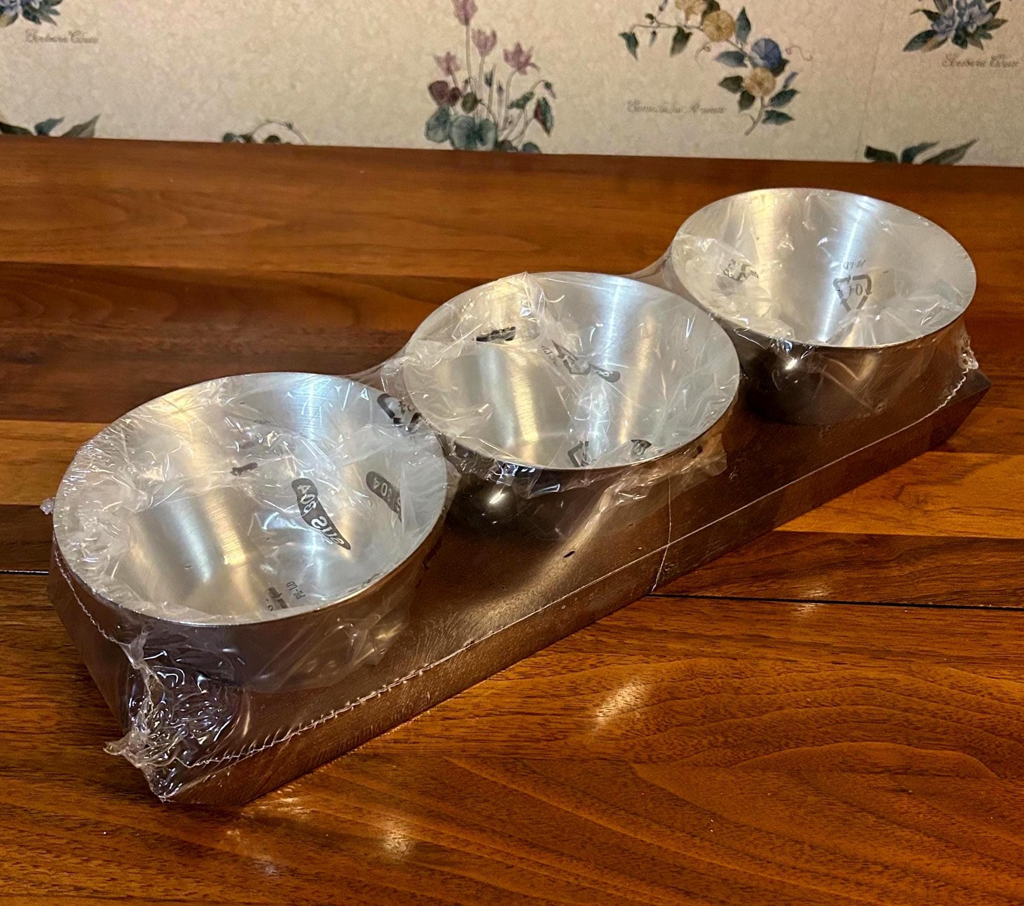 3 Stainless Steel Bowls on Wood Serving Tray 15" - Brand New