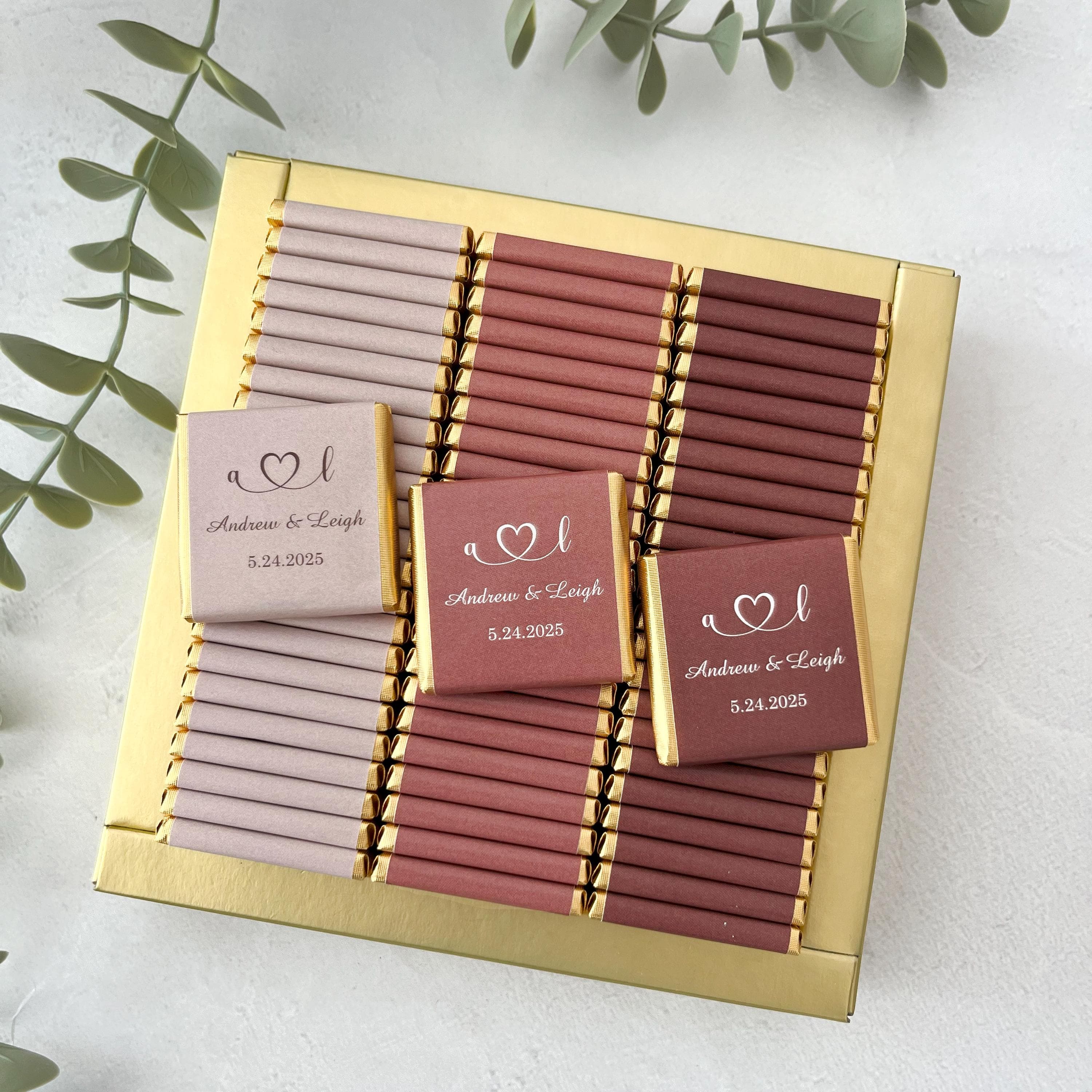 Personalized Wedding Chocolate Favors: Gold Foil, Custom Design (50 Pcs)