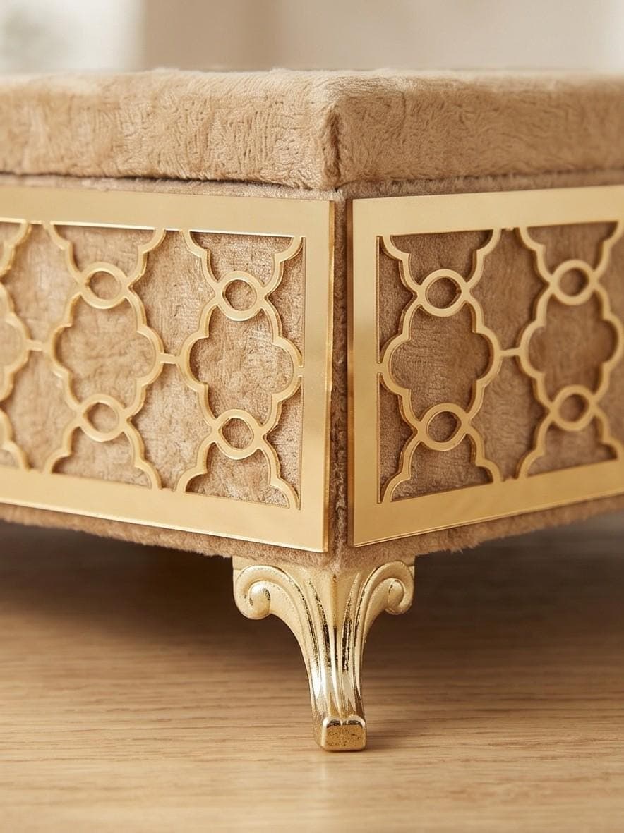 Personalized Velvet Quran Set with Mirrored Chest | Islamic Gift - image 5
