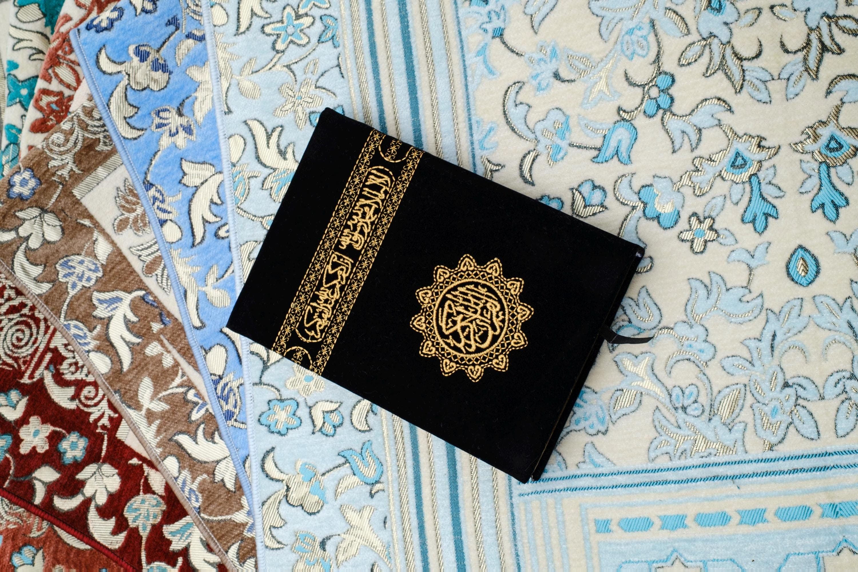 Qur’an Arabic Kaaba Velvet with Gold Embroidery