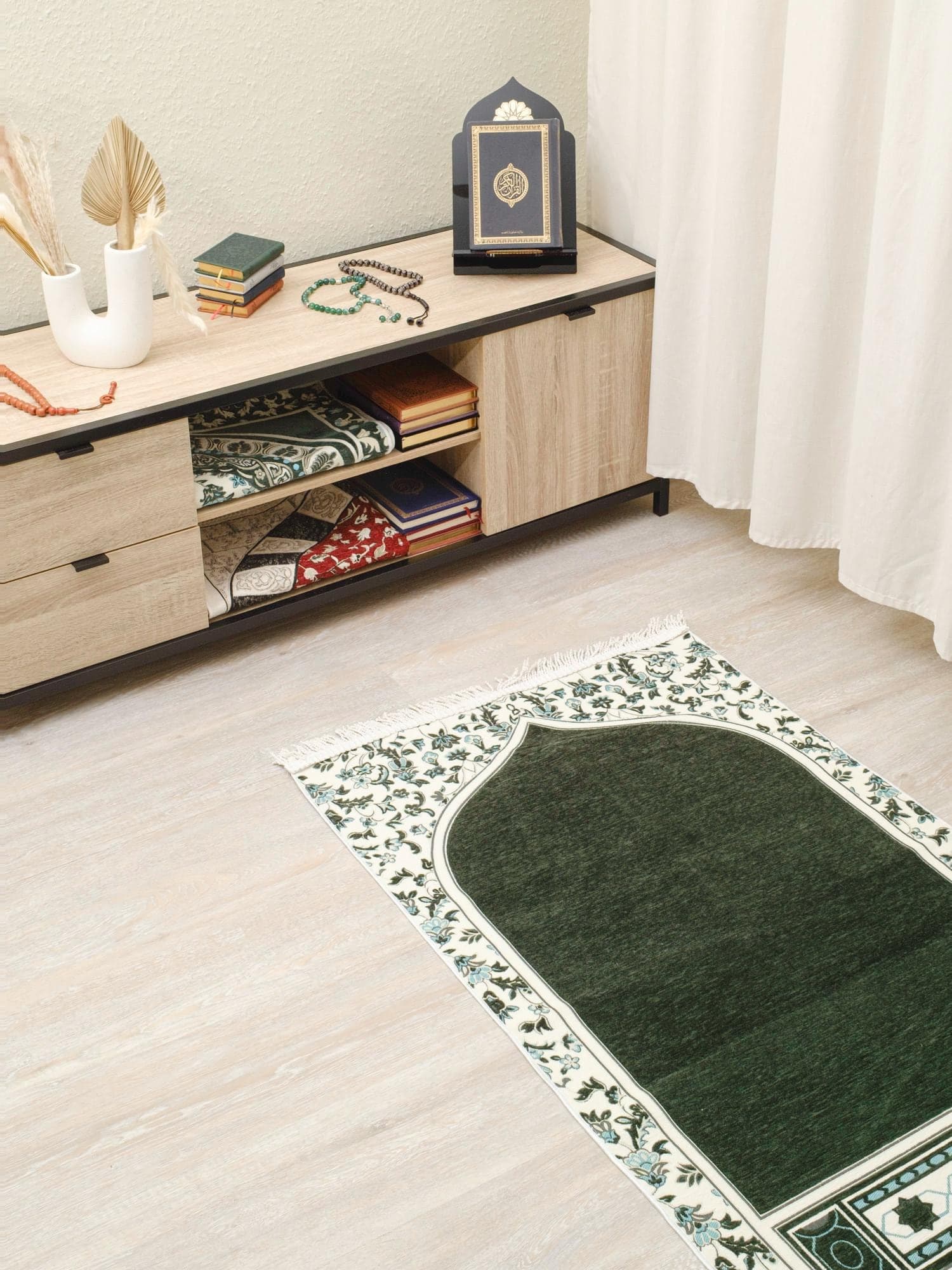 Rawda Medina Bloom Prayer Mat, Prayer Rug | Soft, Minimal Floral Border Design | Ramadan gift - image 3