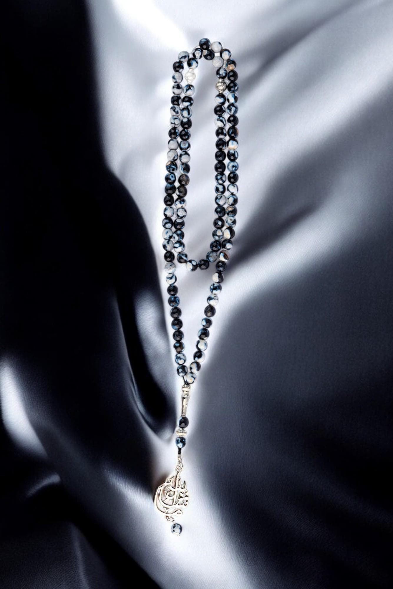 Aqeeq Agate Tasbeeh; Prayer Beads; Islamic Misbaha; Silver-Plated Pendant; Dhikr Beads; Ramadan Eid Gift; Muslim Spiritual Jewelry