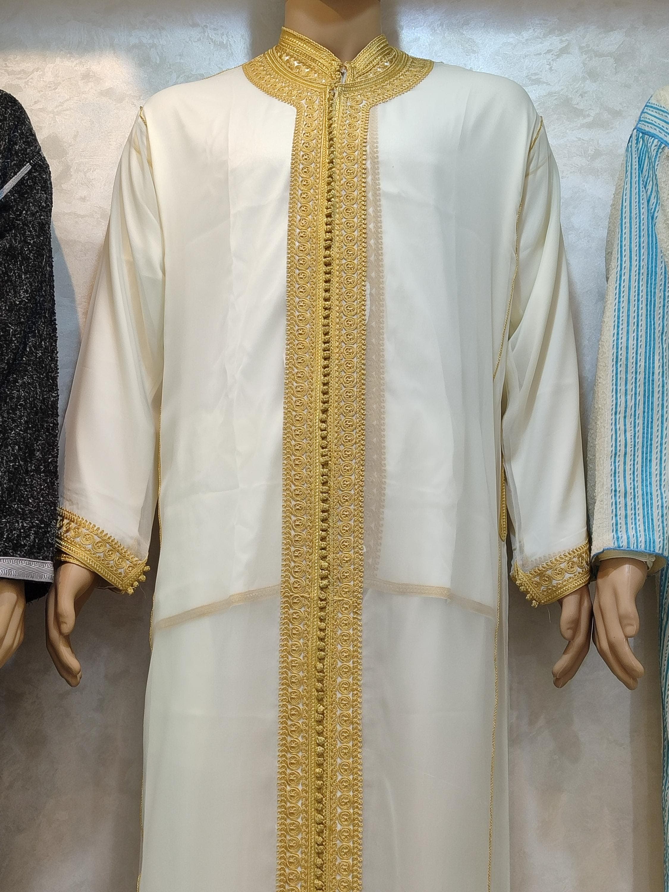 Mens Ivory Jabador: Gold Embroidered Moroccan Kaftan Thobe