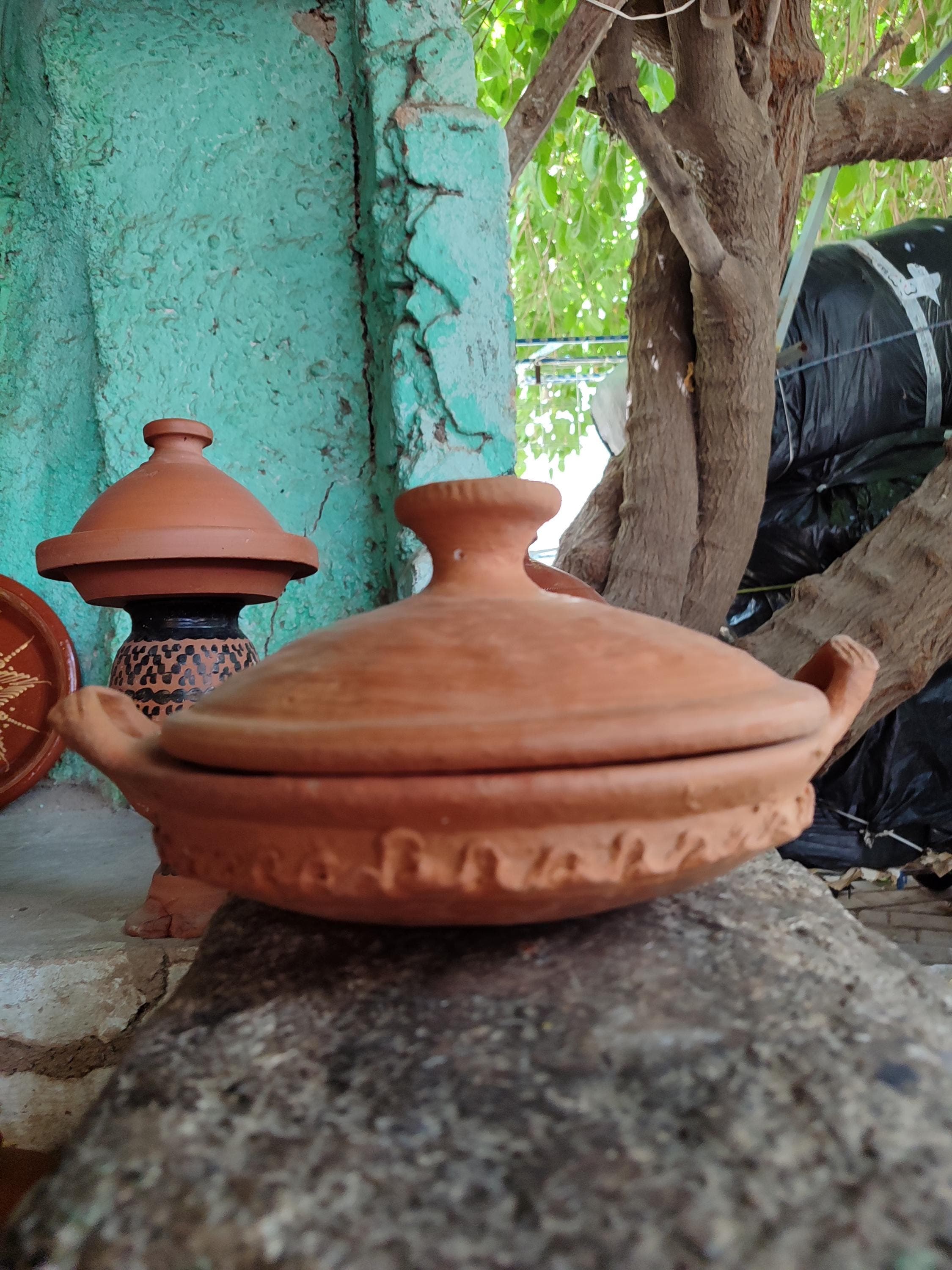 Unglazed Terracotta Tagine Pot: Authentic Moroccan Clay Cookware