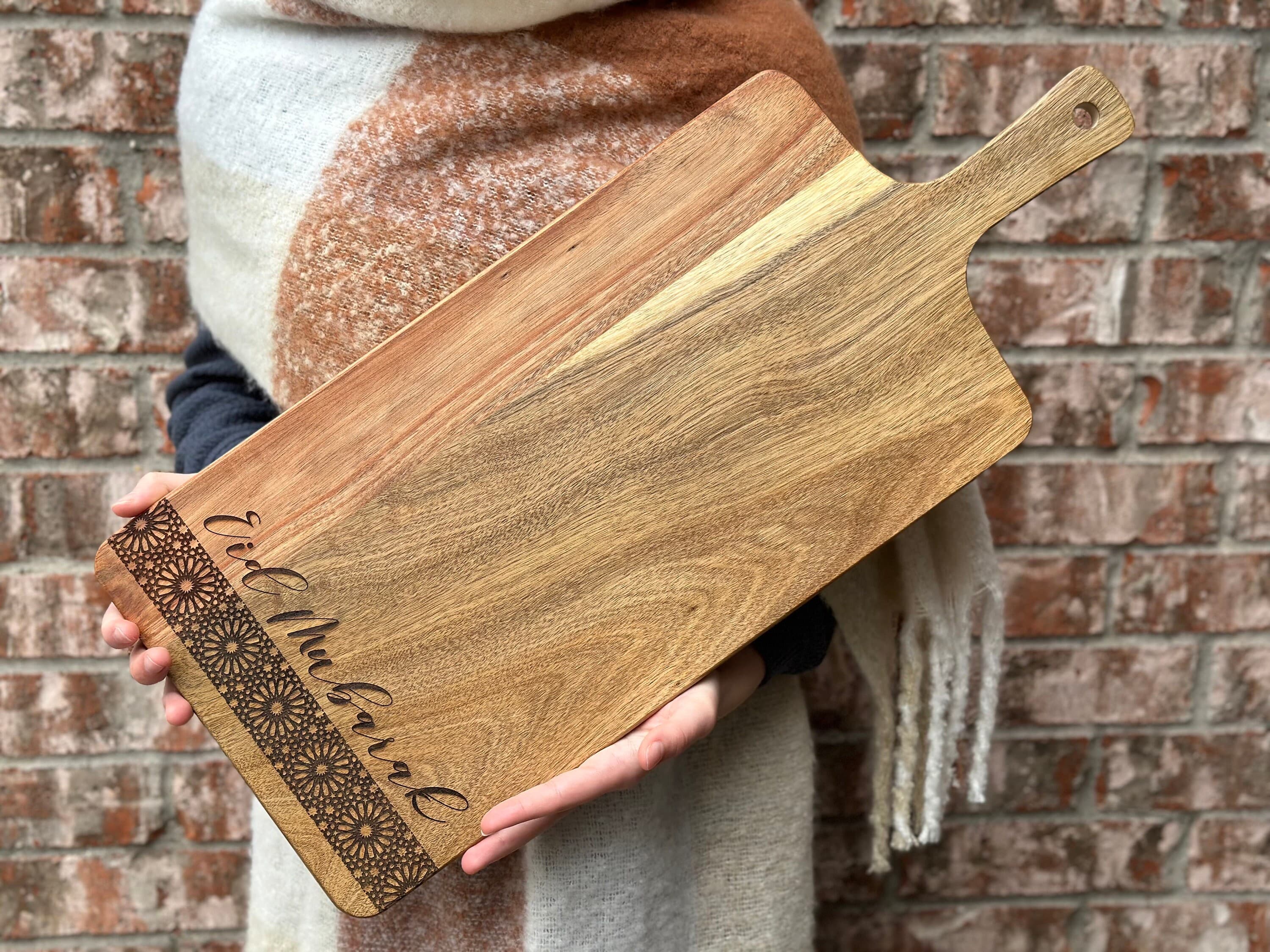Eid Mubarak Charcuterie Board, Personalized cutting board, Eid Gift, Ramadan Gift, Custom Eid Gift, Cheese Board