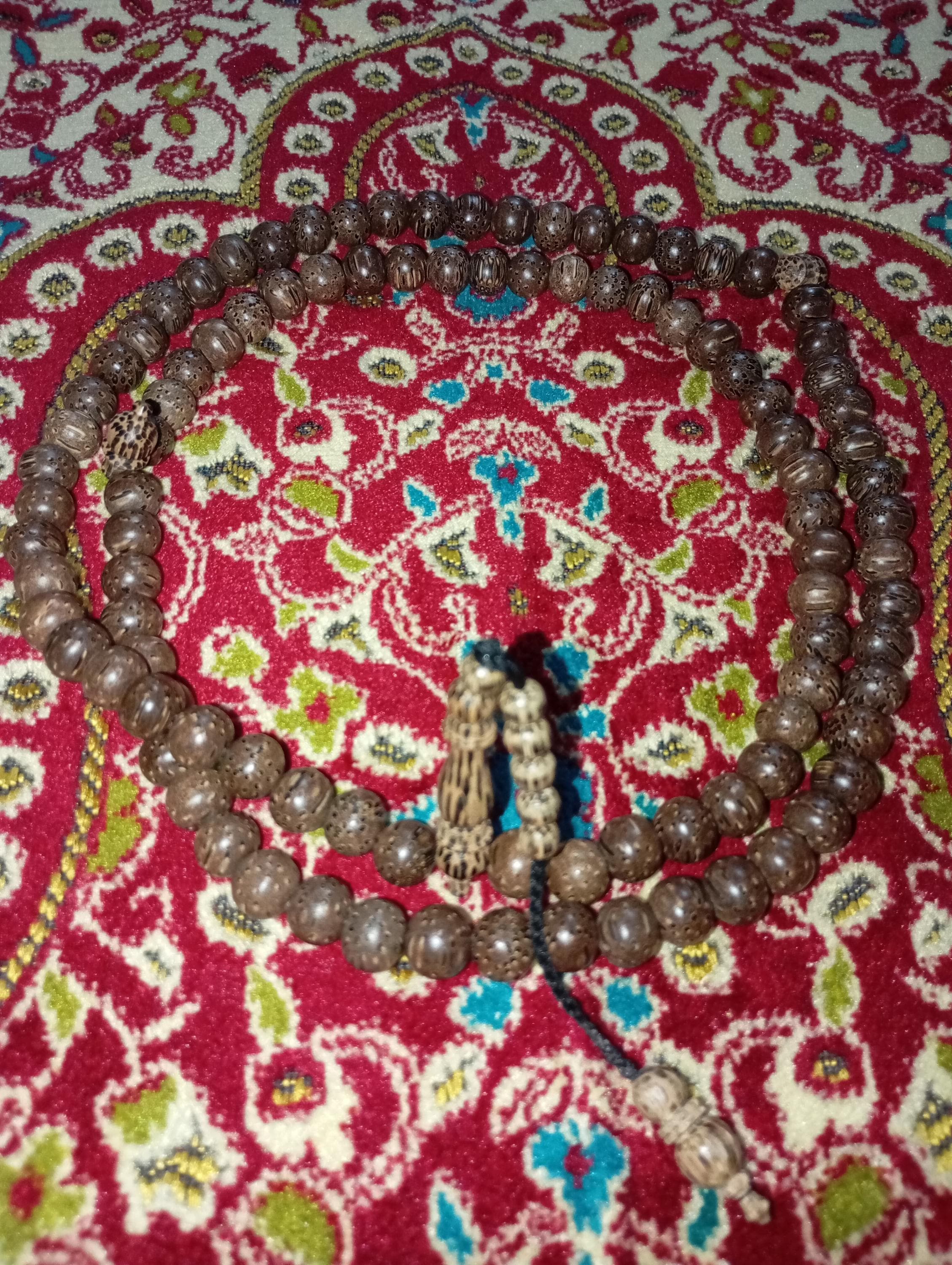 Handcrafted Liwung Macan Wood Tasbih | Tiger Pattern Prayer Beads - image 3
