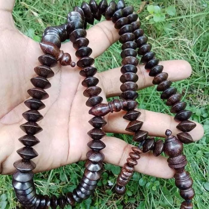 Tasbih Galih Asem 14mm Pipih Lancip – Rare Handmade Tamarind Wood Prayer Beads 99 Beads
