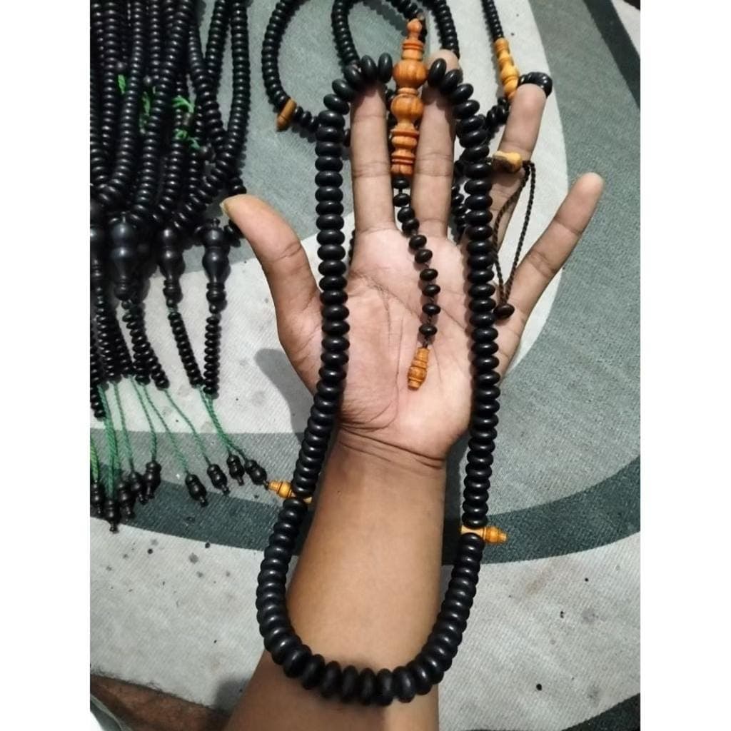 Wooden Tasbih Prayer Beads 12mm – Gemunggal Wood Dhikr Beads – Handmade Indonesian Meditation Rosary - image 3