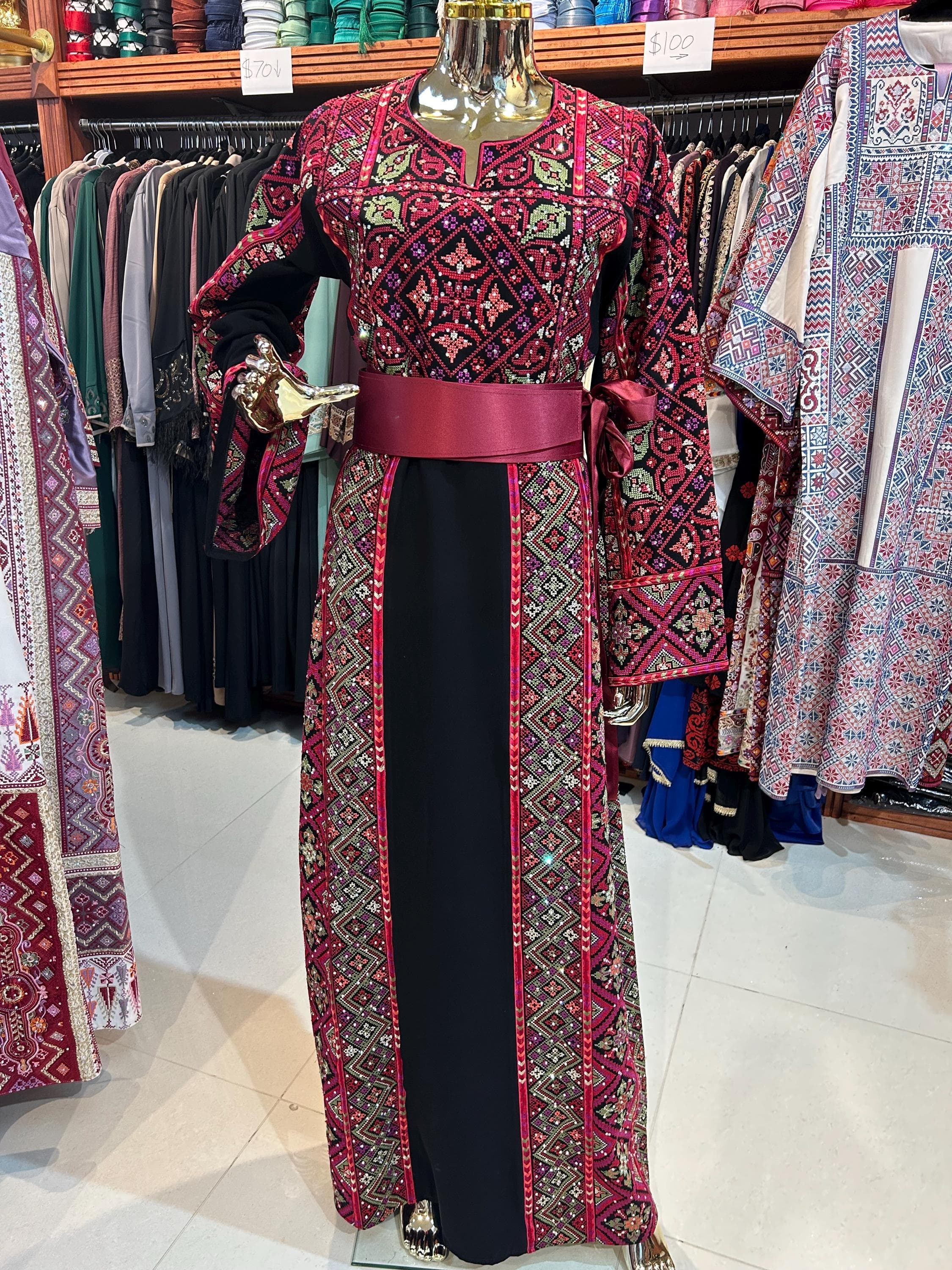 Red & Green Embroidered Thobe